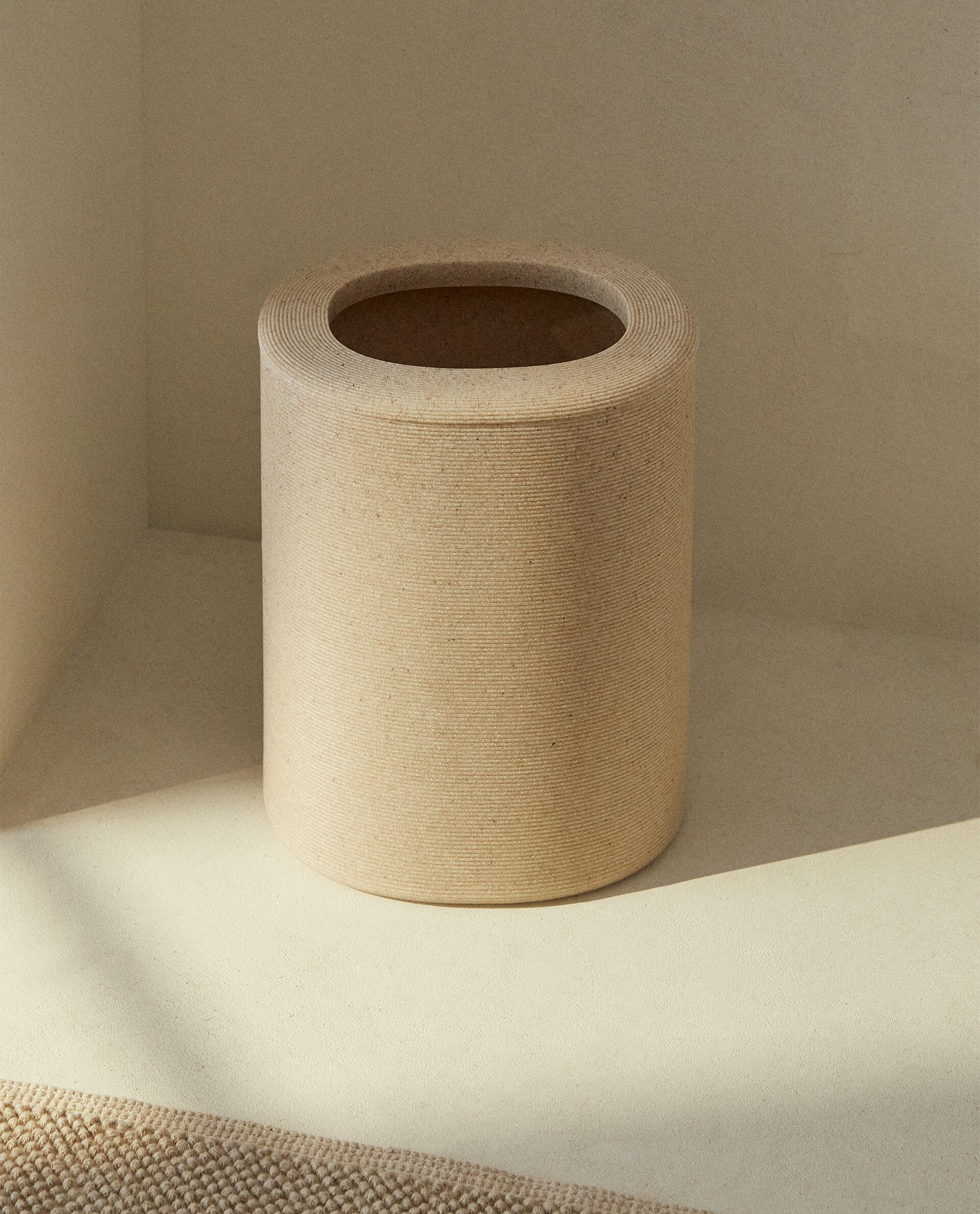 STRIPED RESIN BATHROOM WASTEPAPER BIN Zara Home UAE ABU DHABI/AL