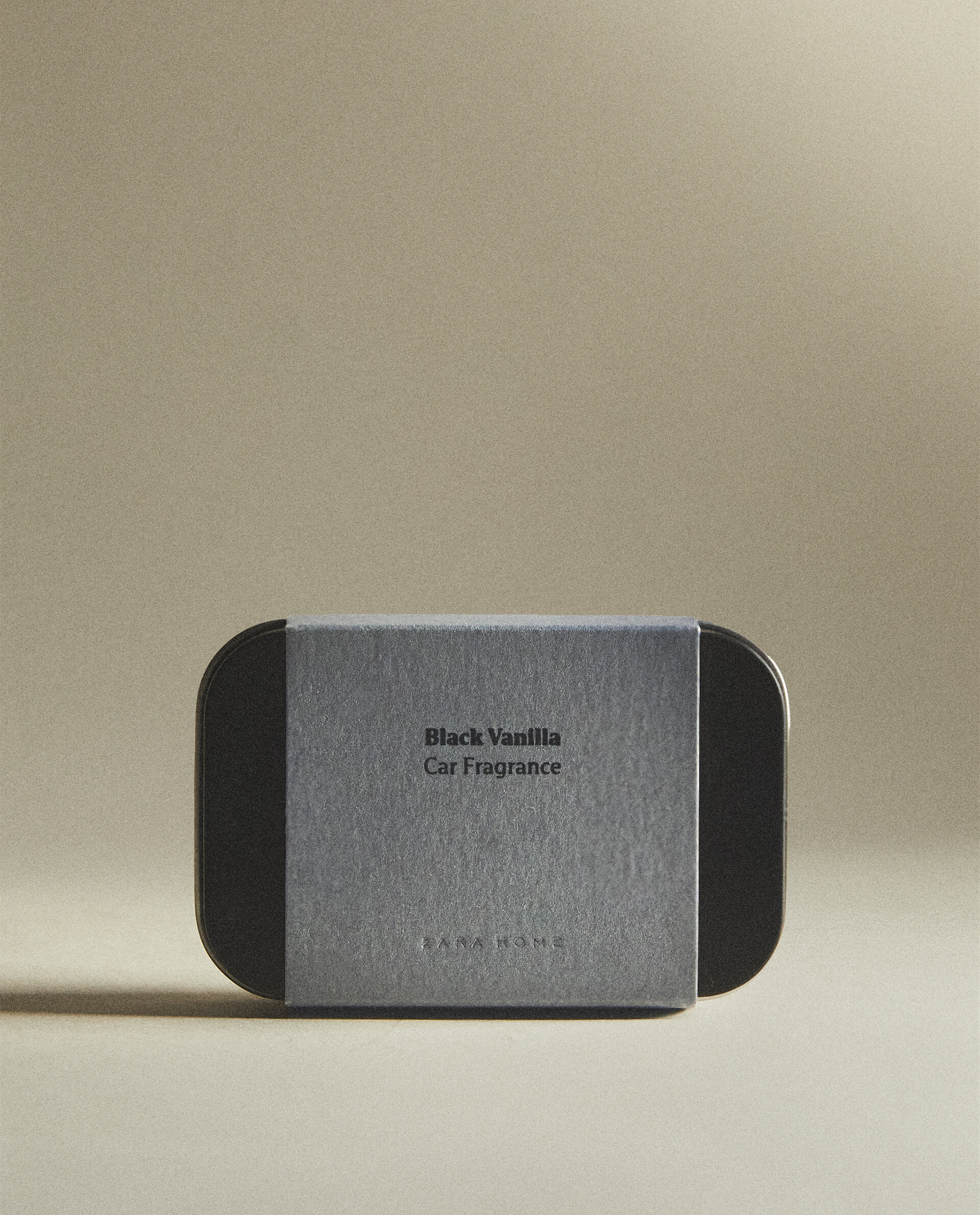 BLACK VANILLA CAR AIR FRESHENER Zara Home United States of America