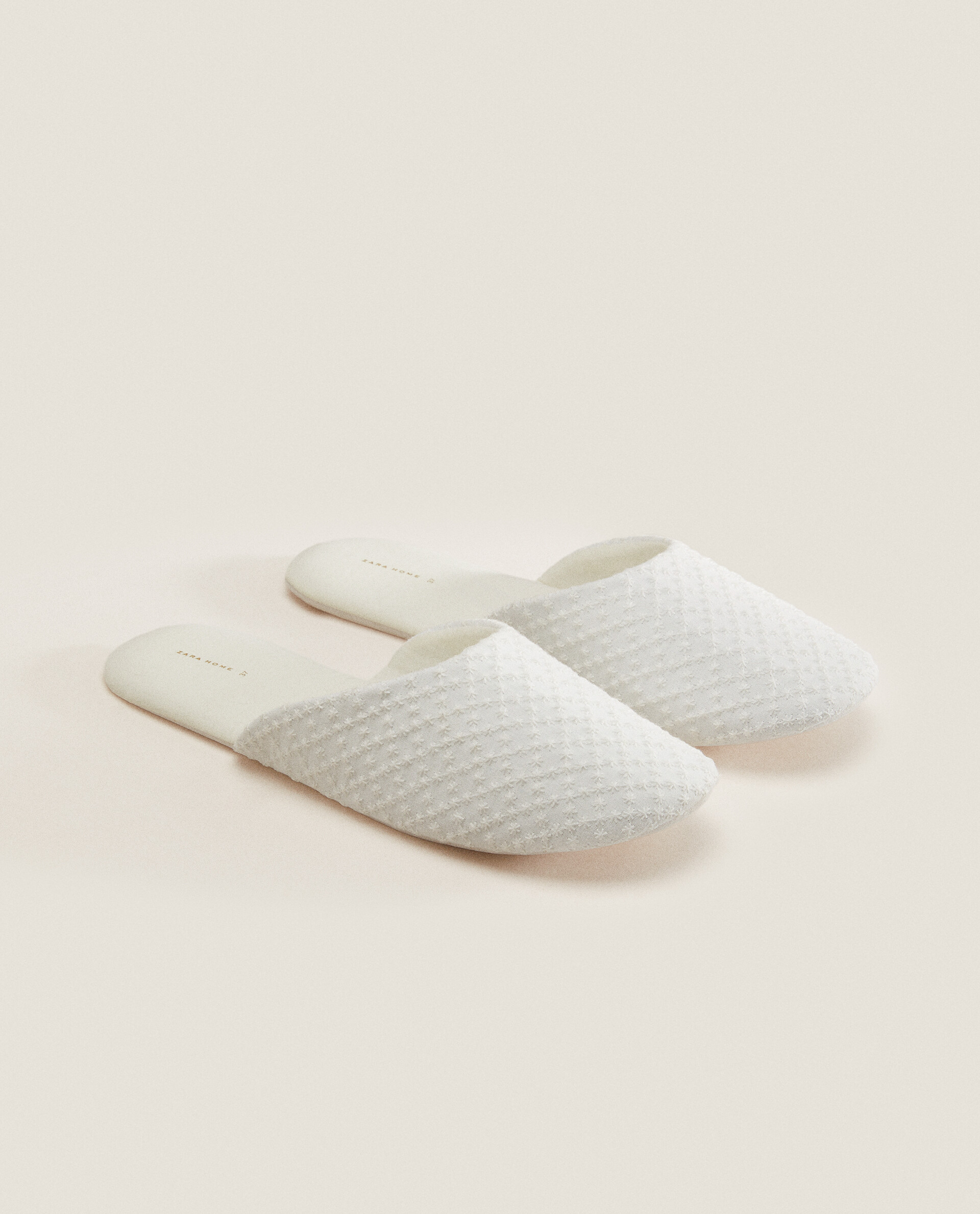 Stoffen slippers hot sale