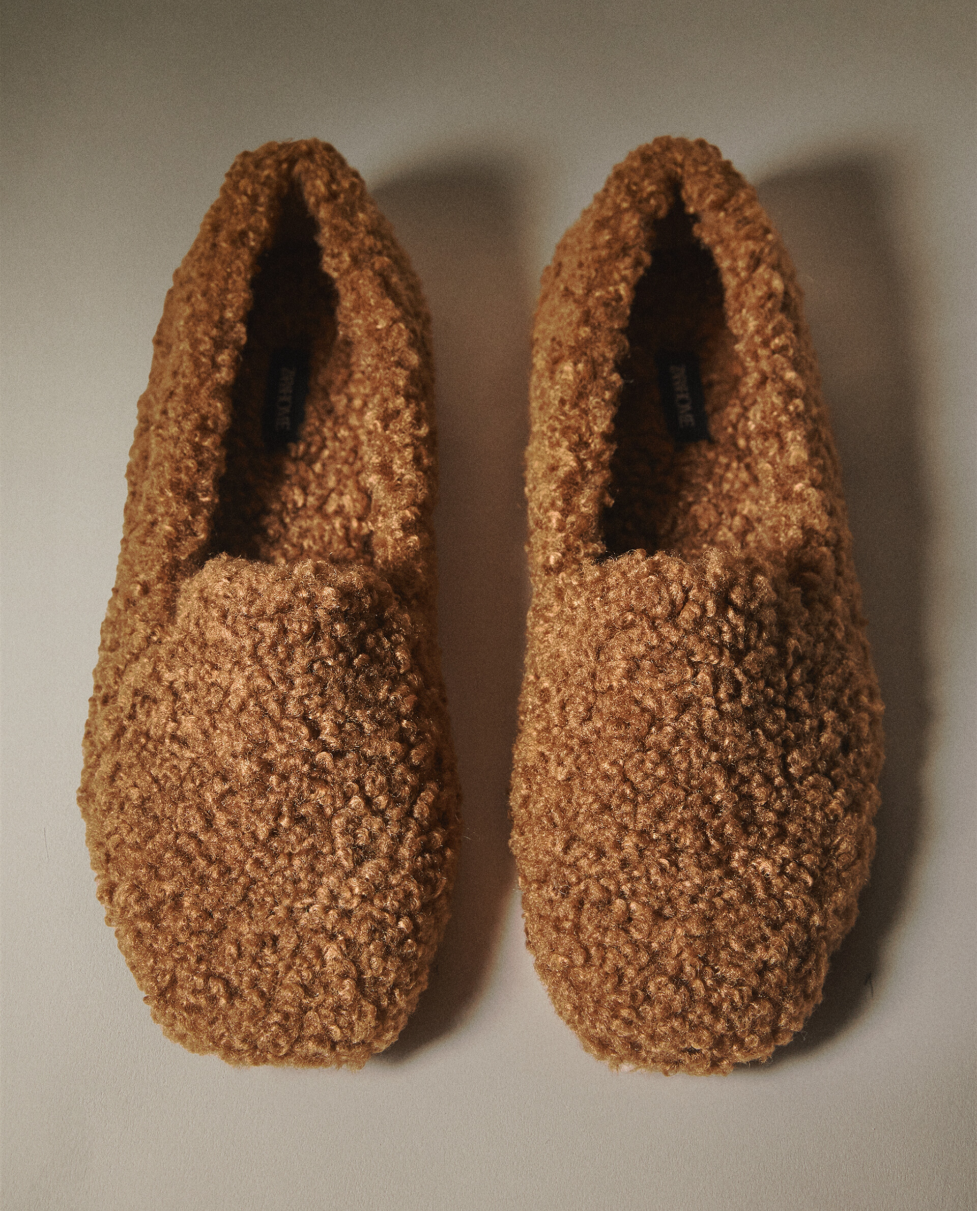 Zara home deals fur slippers