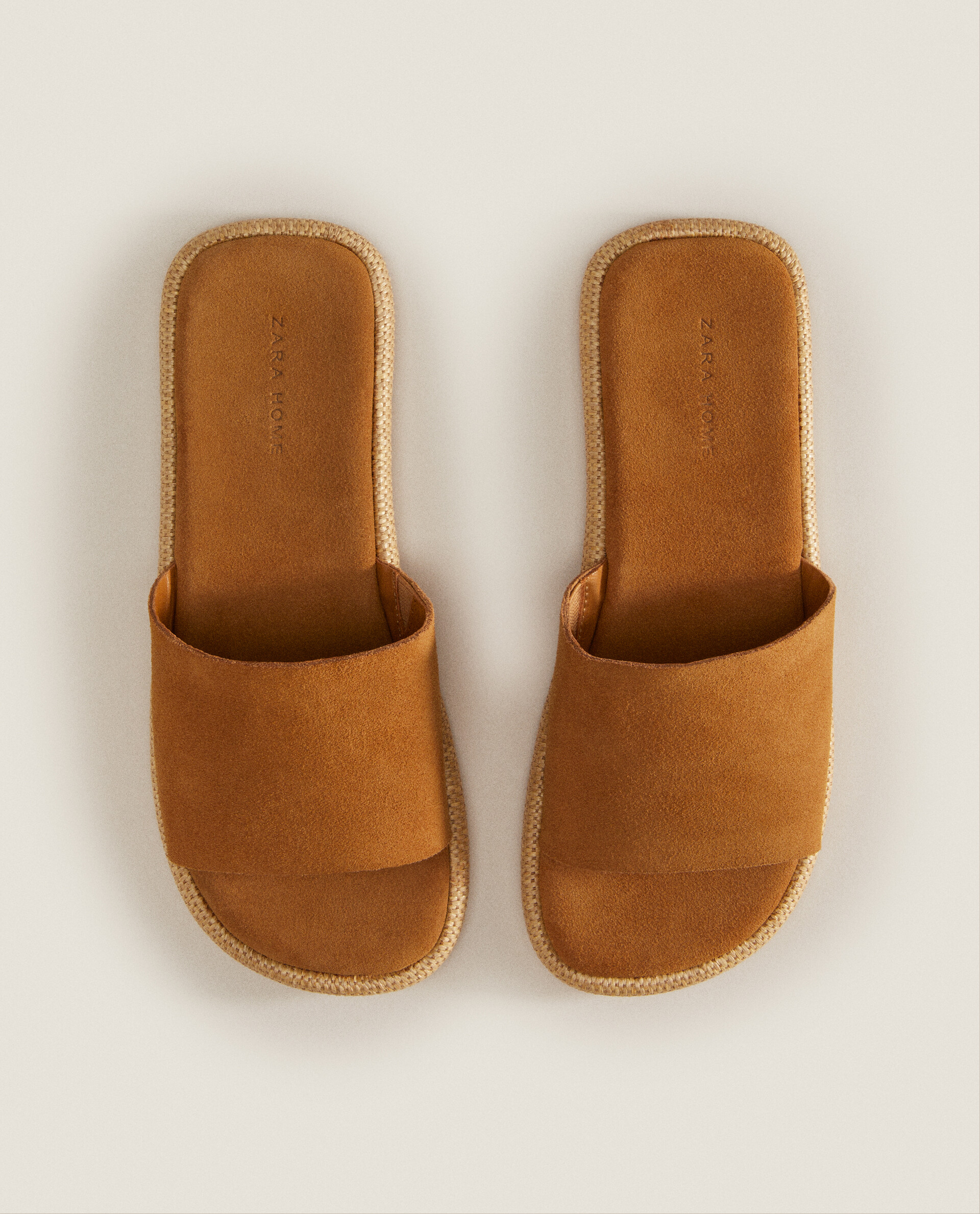 Zara deals tan sliders