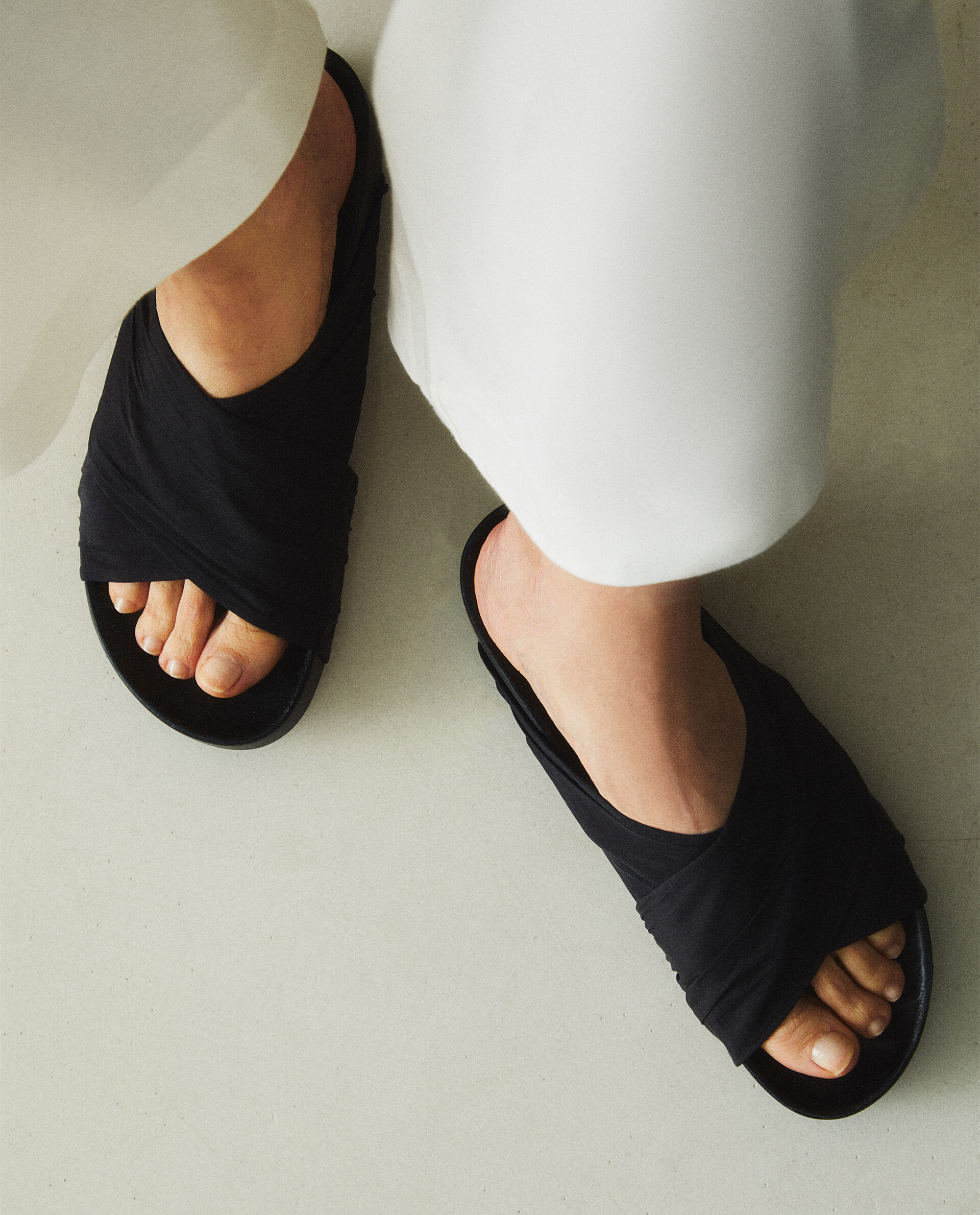 Zara 2025 chaussures compensées