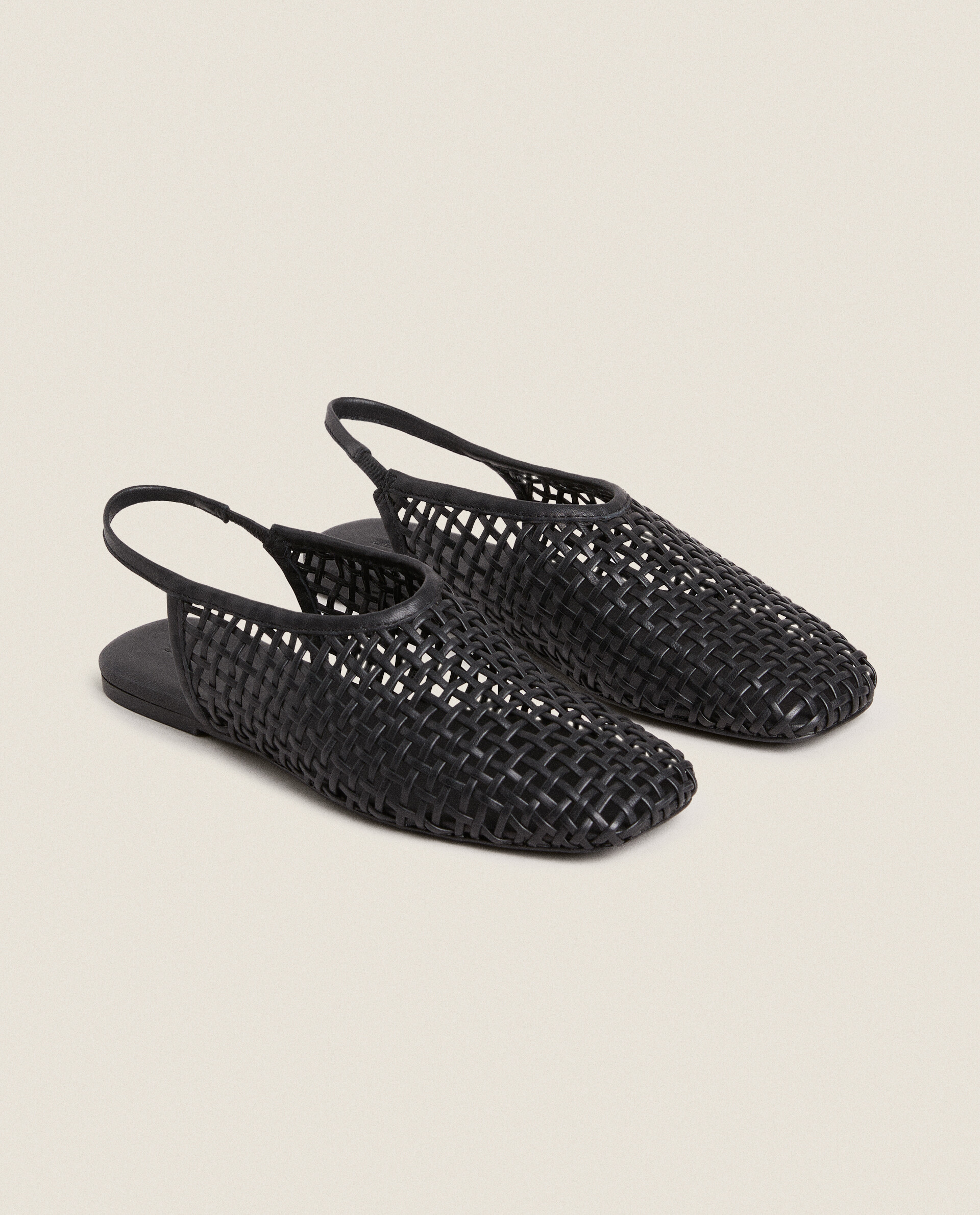 Mules tressées cuir store