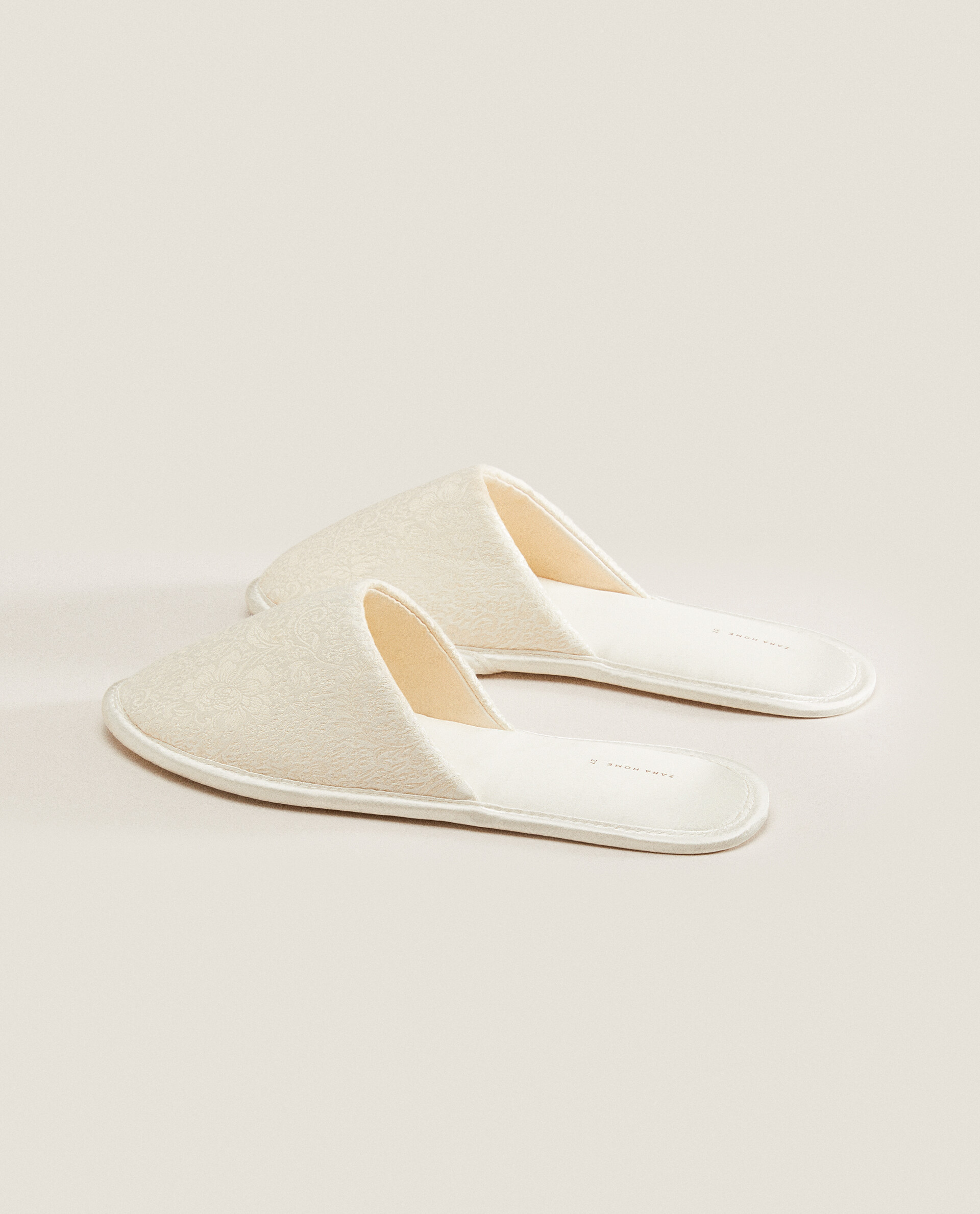 CHAUSSON TISSU FANTAISIE