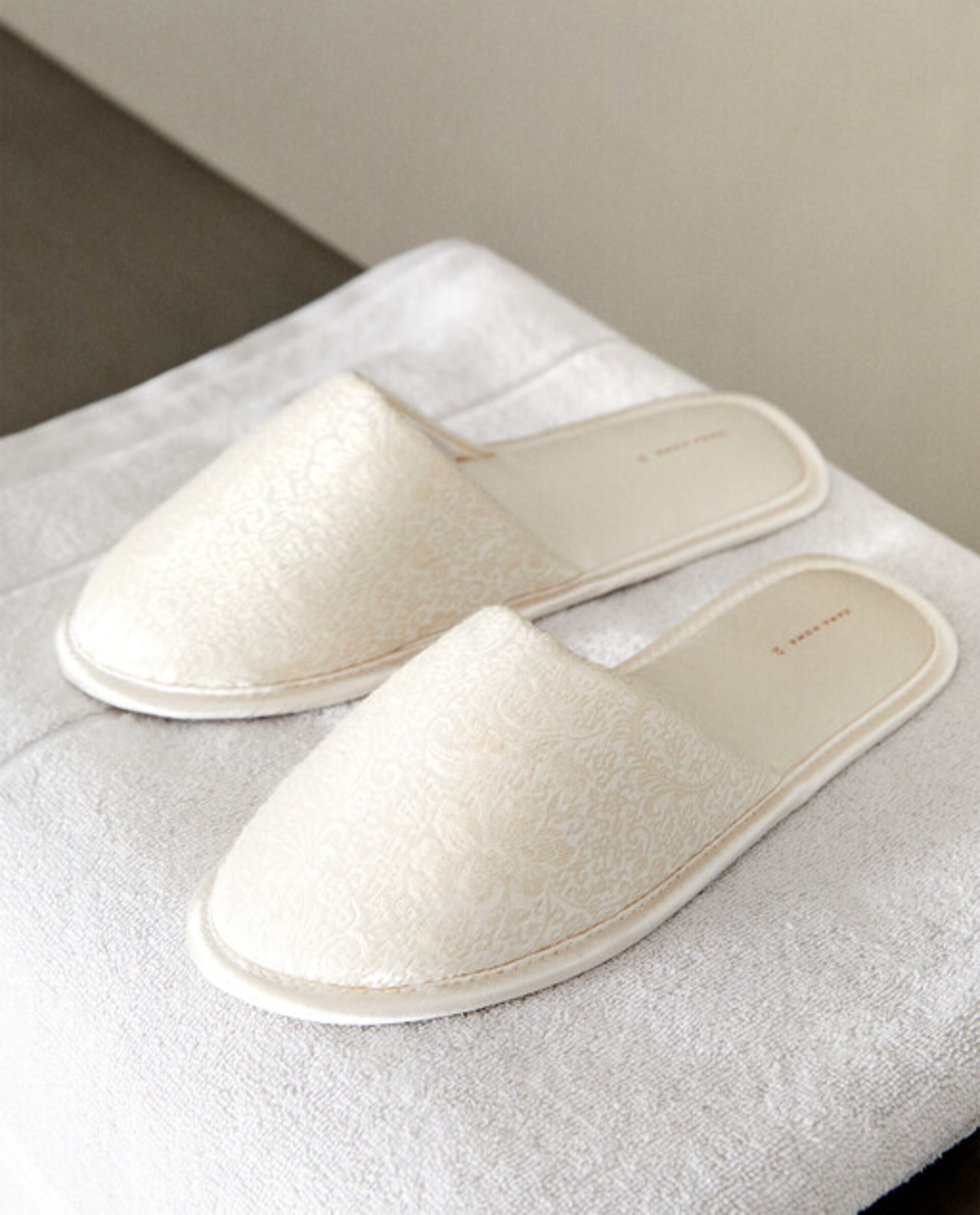 CHAUSSON TISSU FANTAISIE