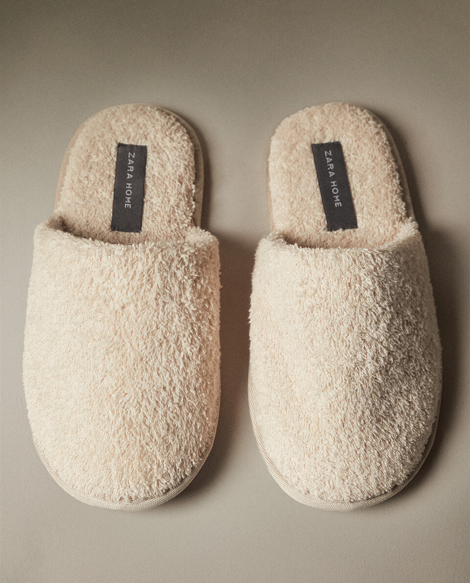 Zara home slippers store