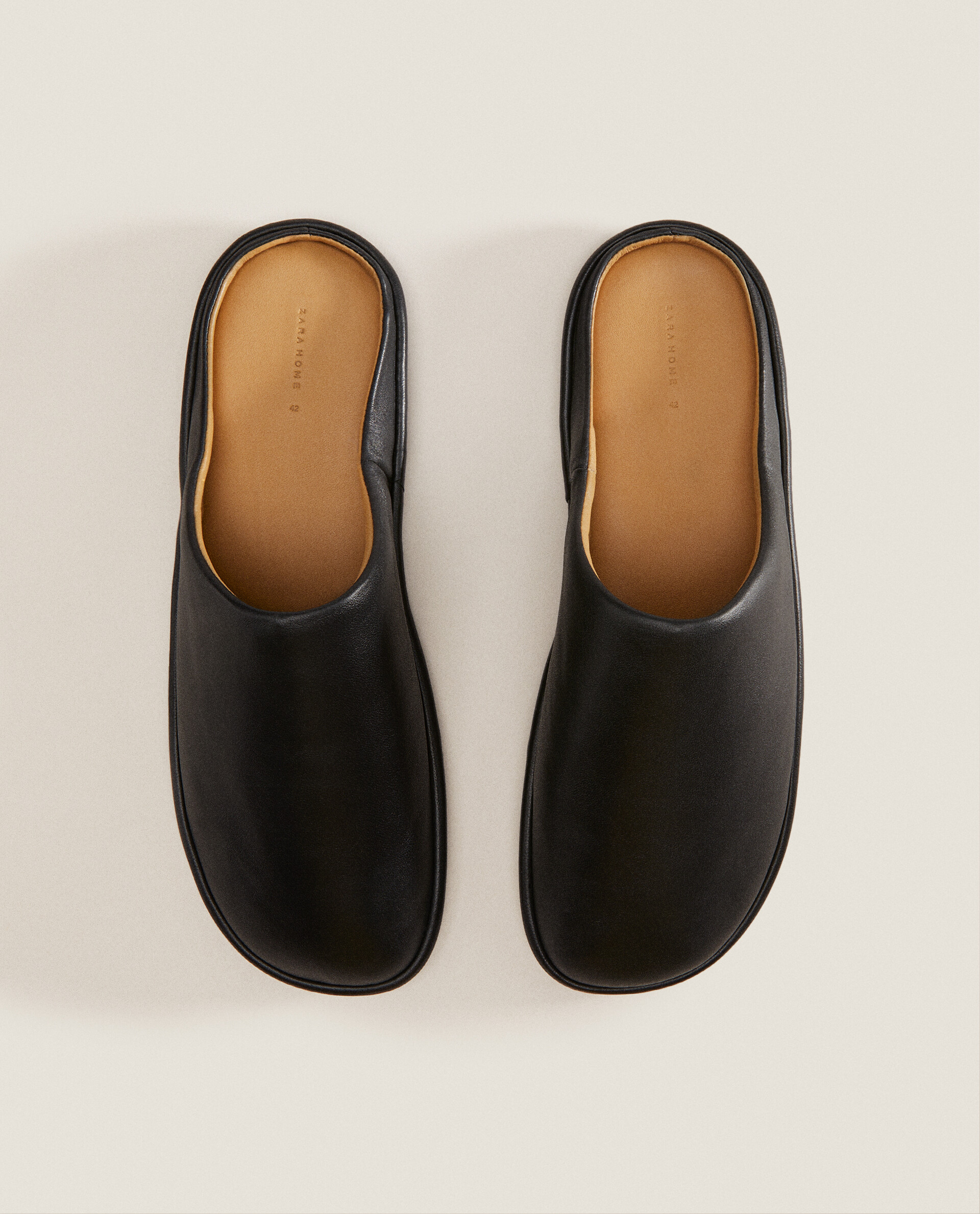 Zara discount leather slippers
