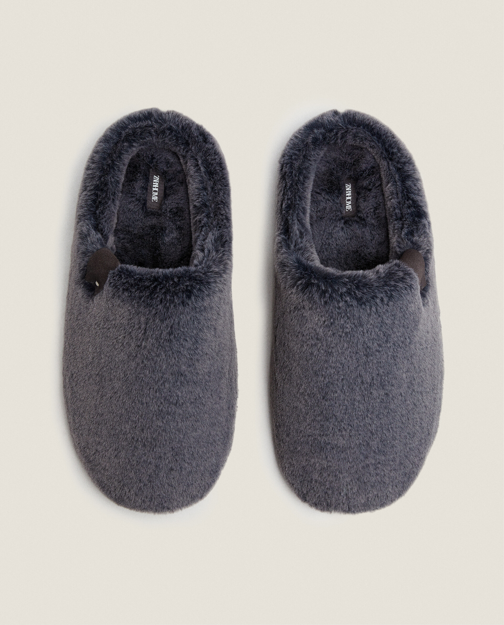 Zara home deals fur slippers