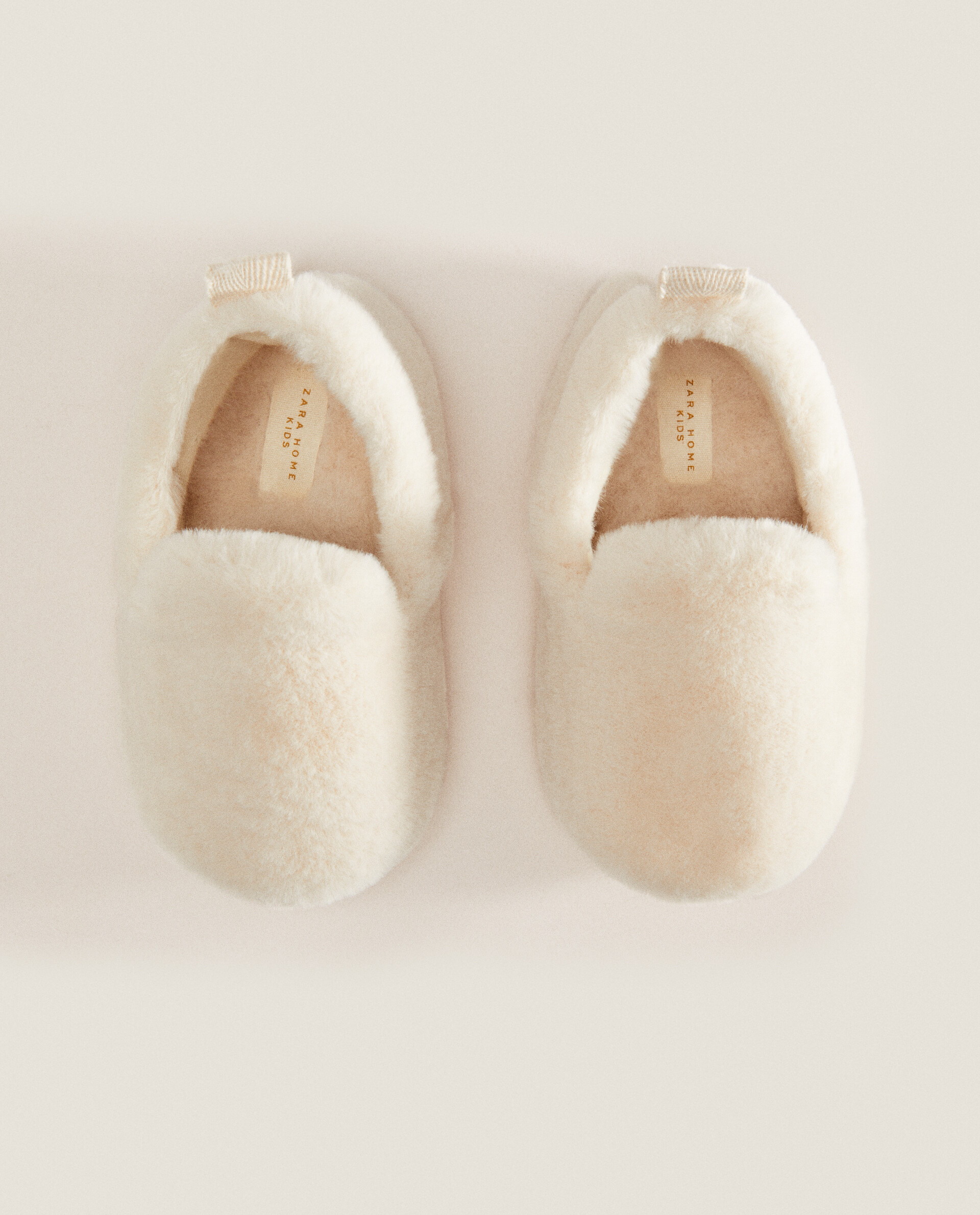 Zara home fluffy hot sale slippers