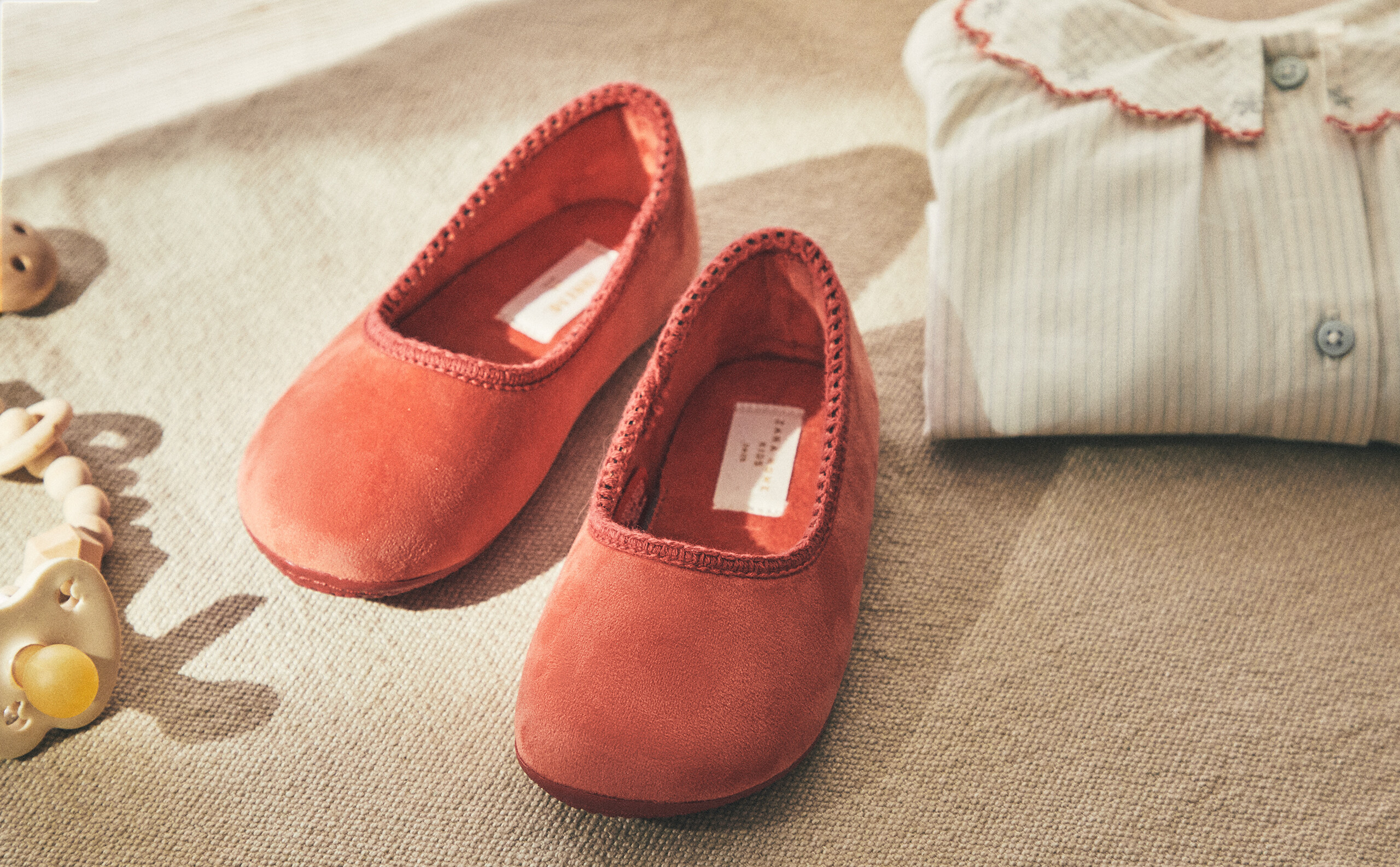 Chaussure top rouge zara