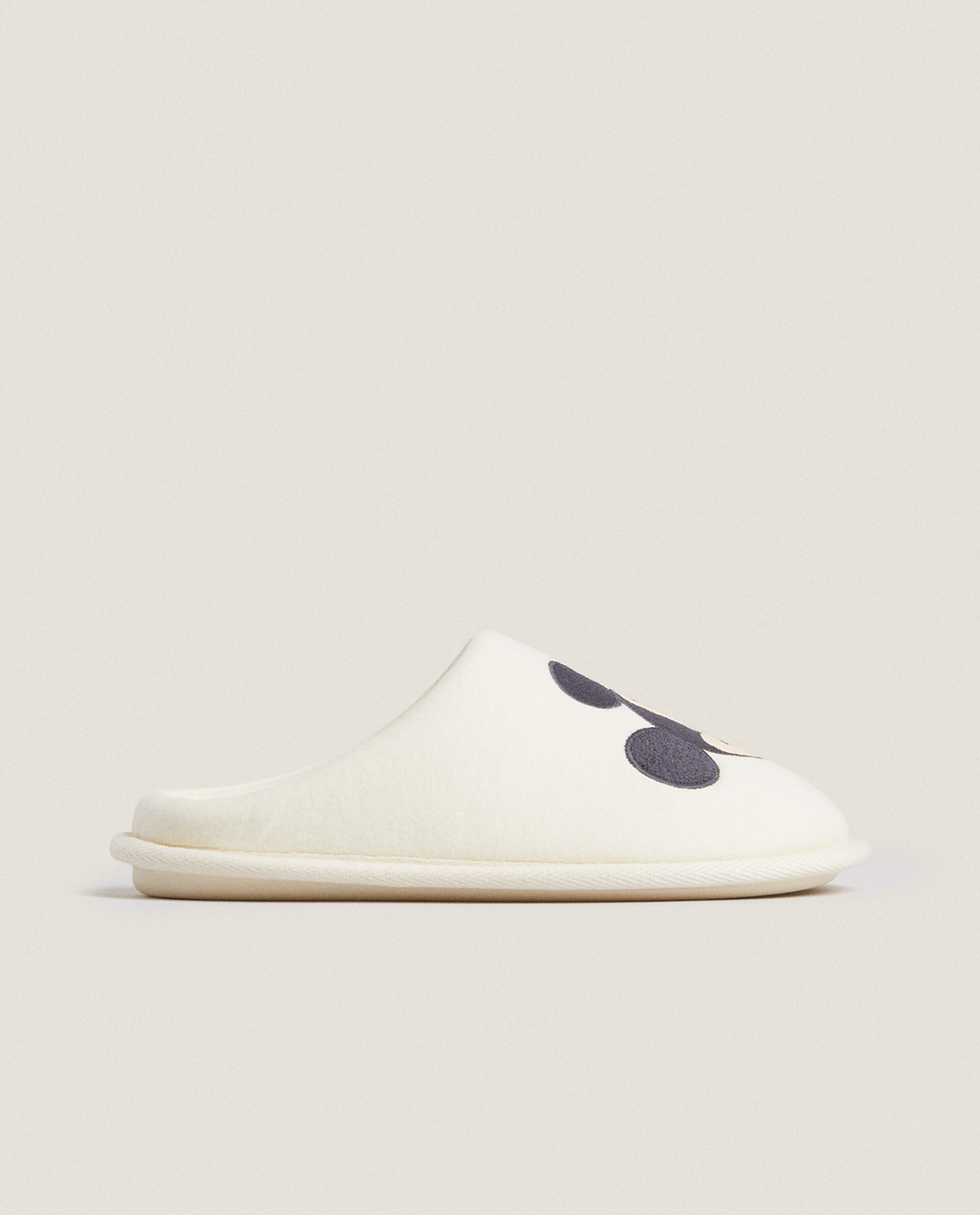Slippers mickey mouse sales