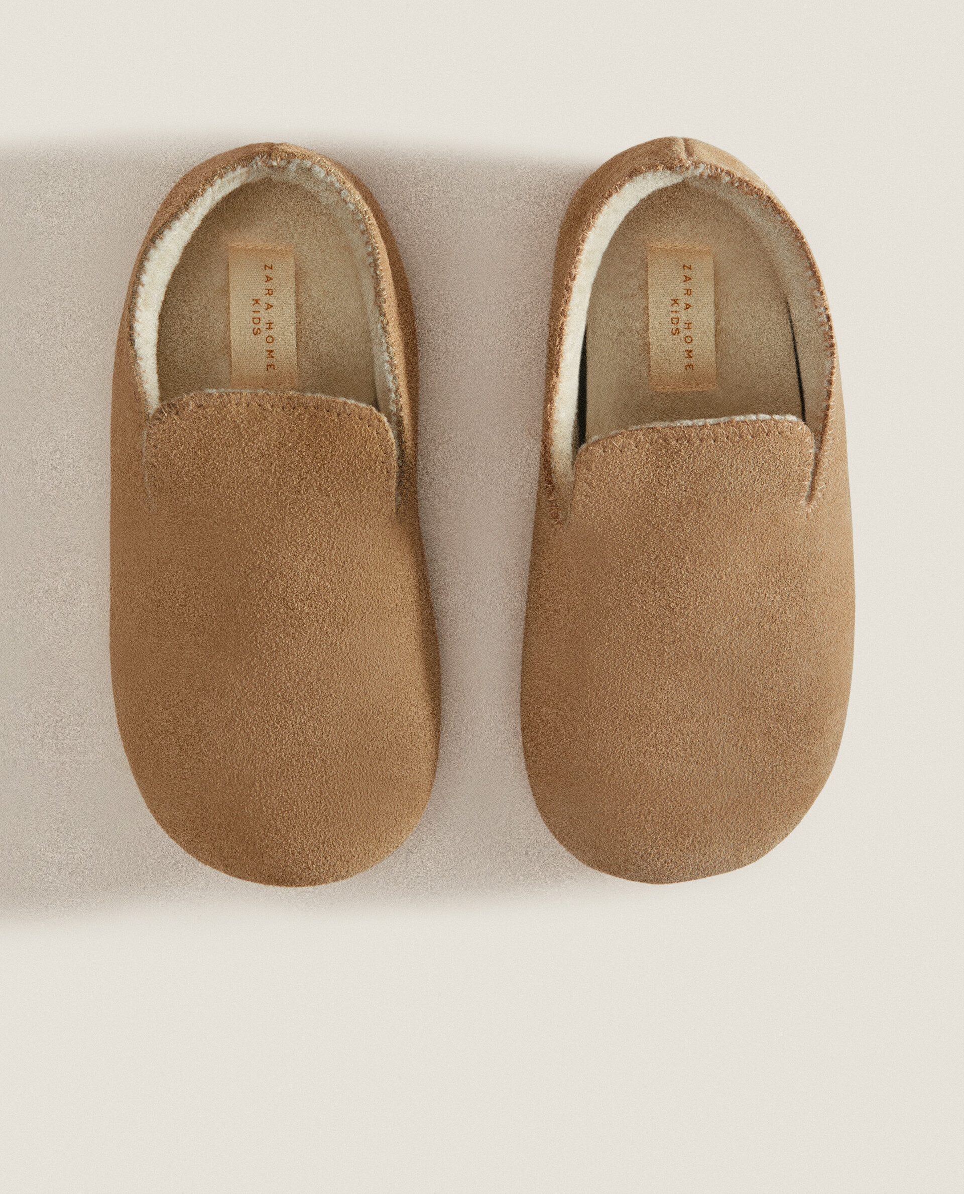 Chaussons hotsell zara home
