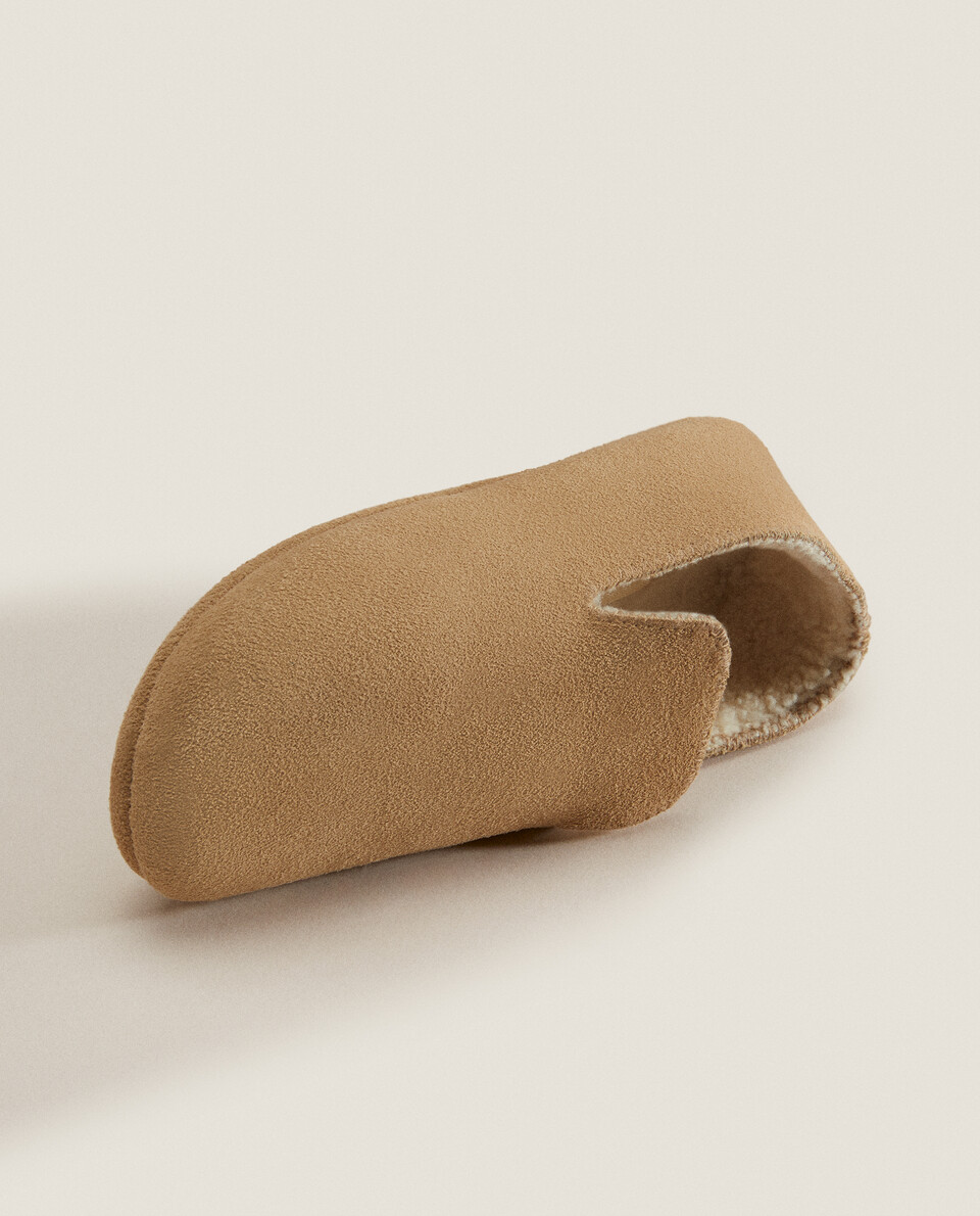 COVERED LEATHER LOAFER SLIPPERS