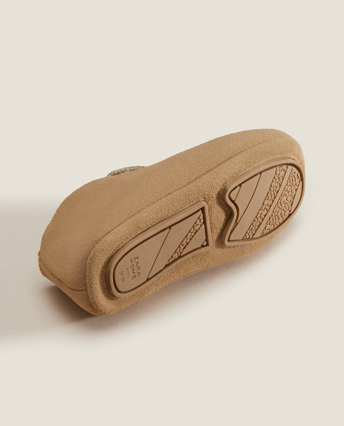 Zara hotsell home chausson