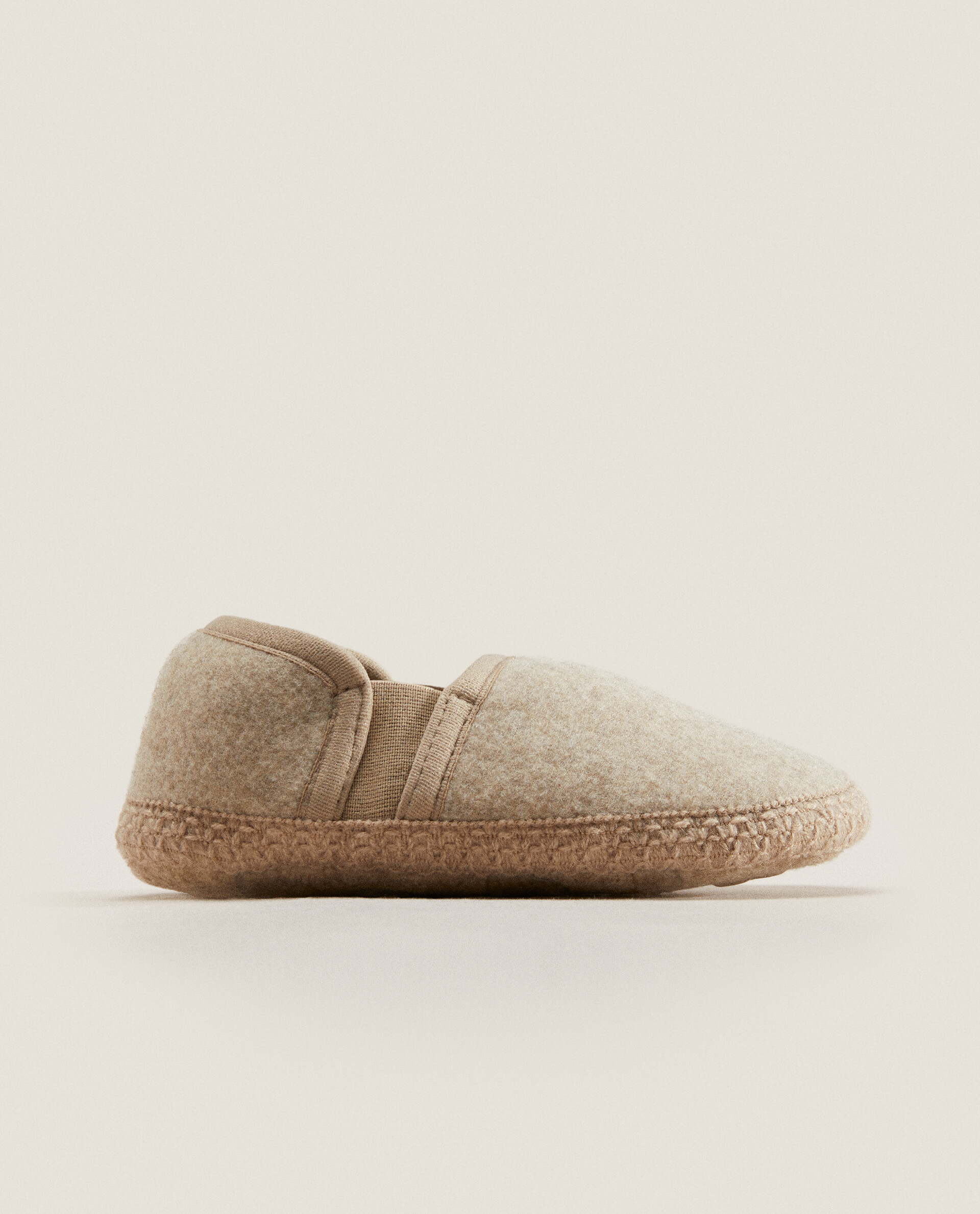 Cosy slippers top