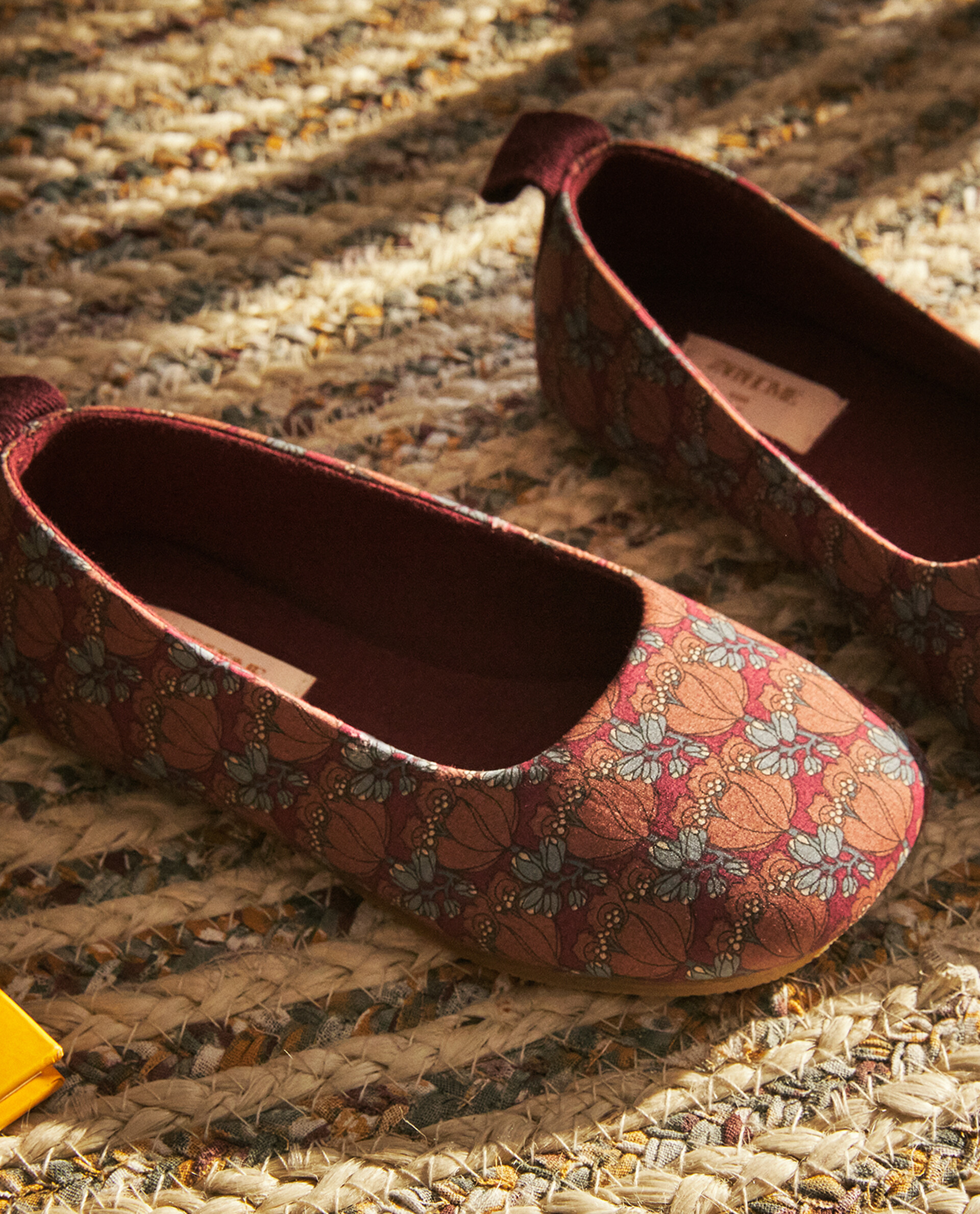 Fabric ballet deals flats