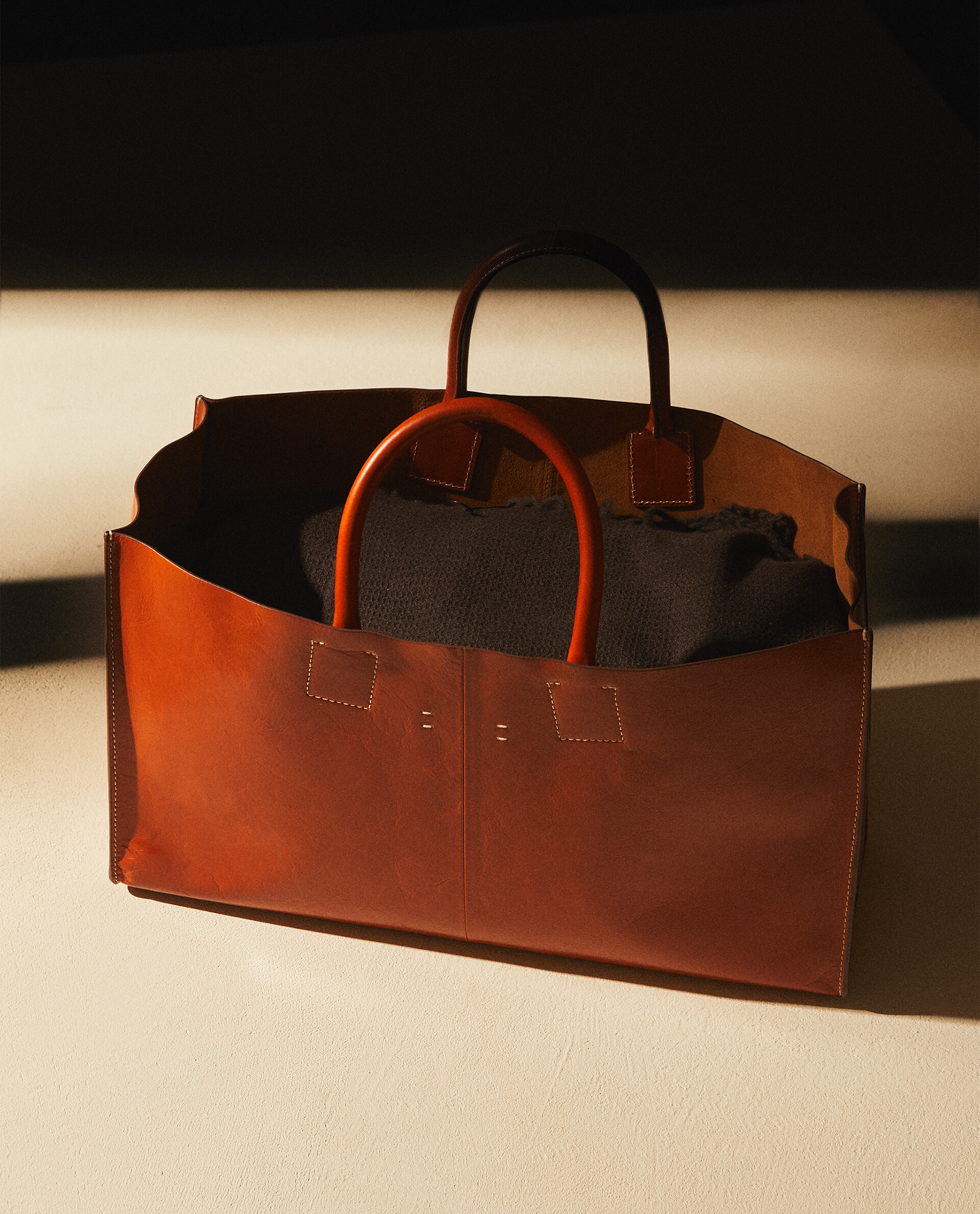 LEATHER TOTE BAG Zara Home Morocco