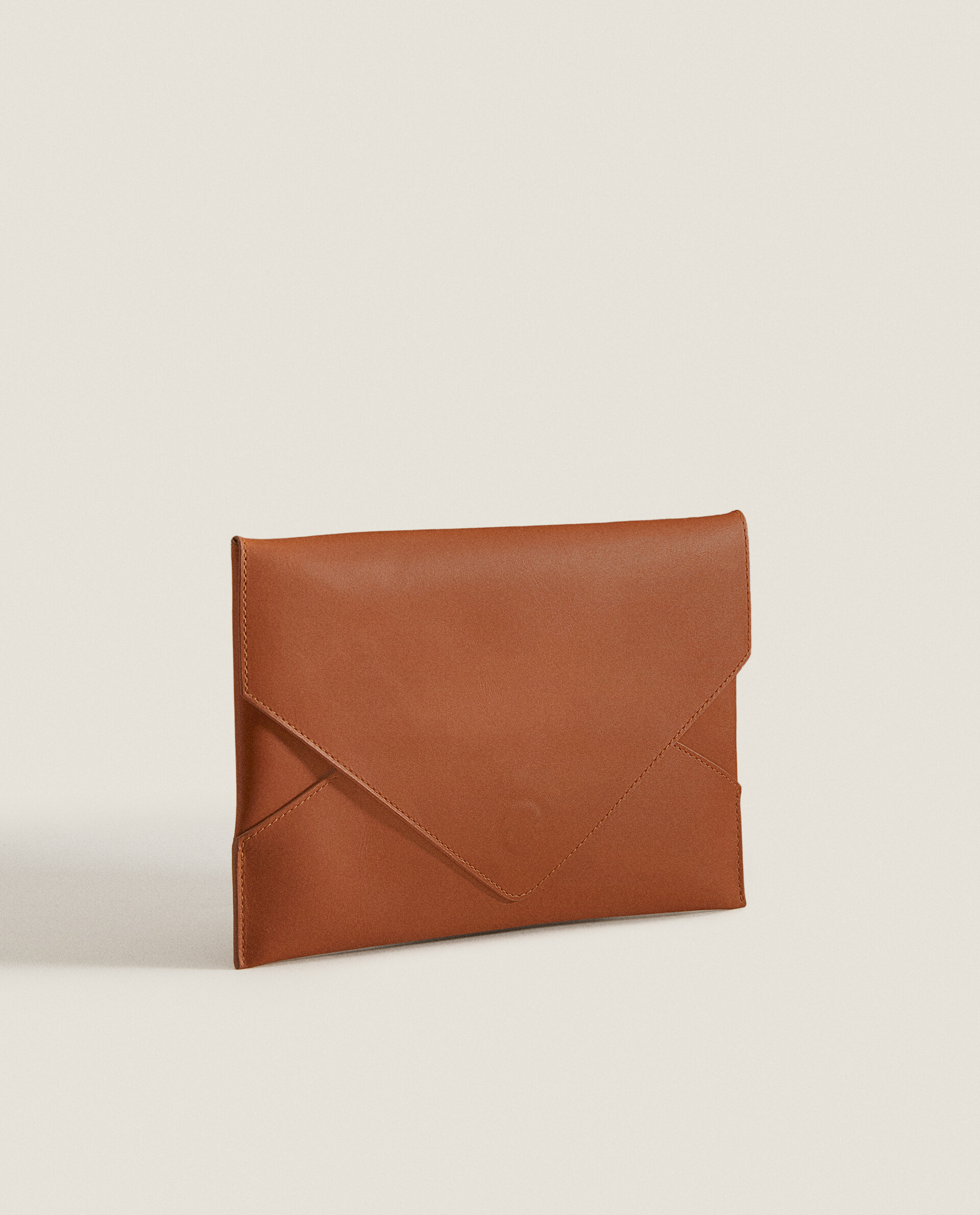 Portadocumentos hot sale hombre zara