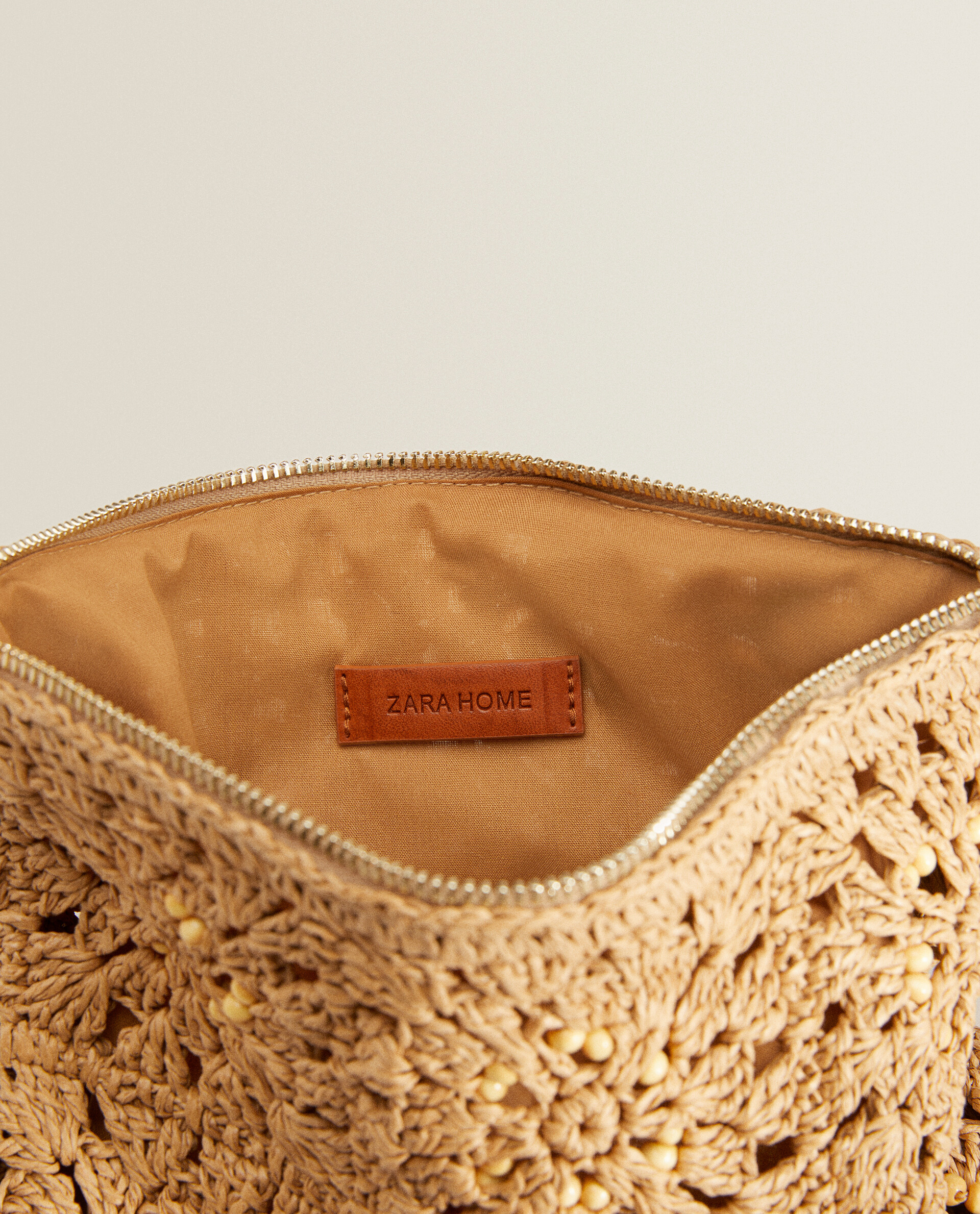 Pochette oro zara on sale