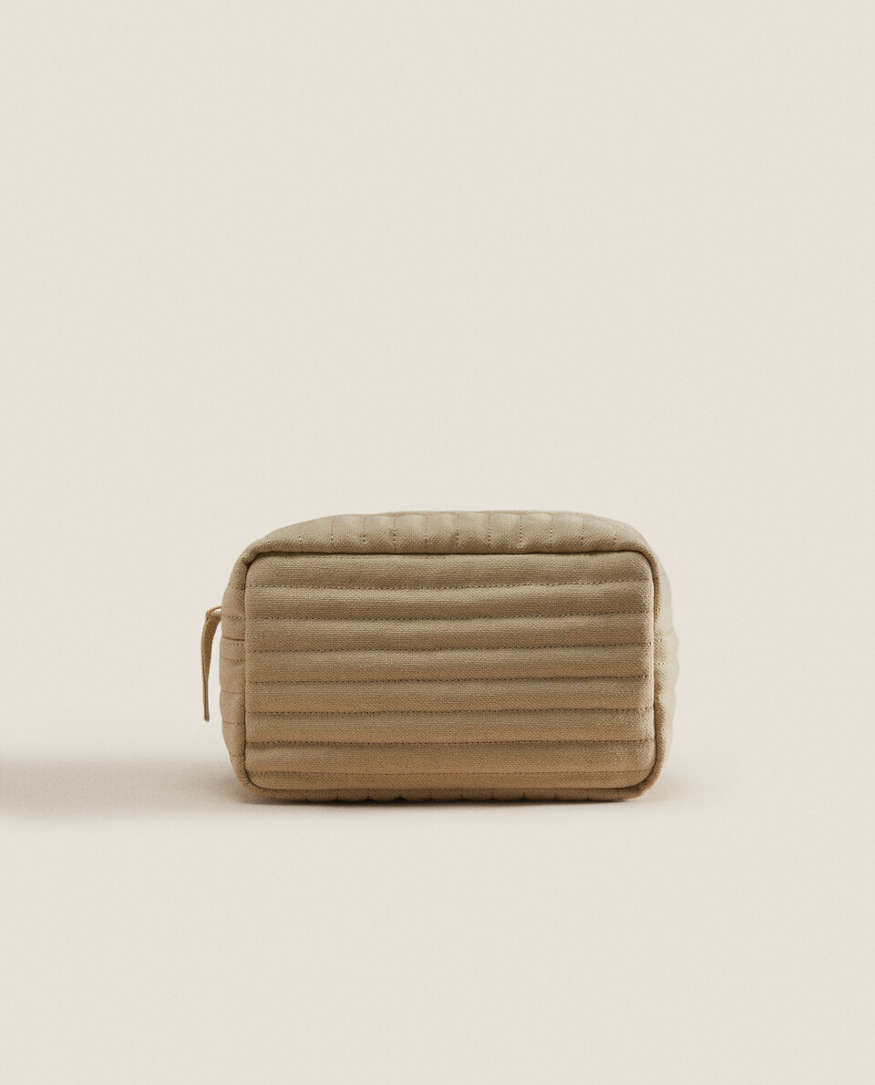 QUILTED LINEN TOILETRY BAG Zara Home Canada