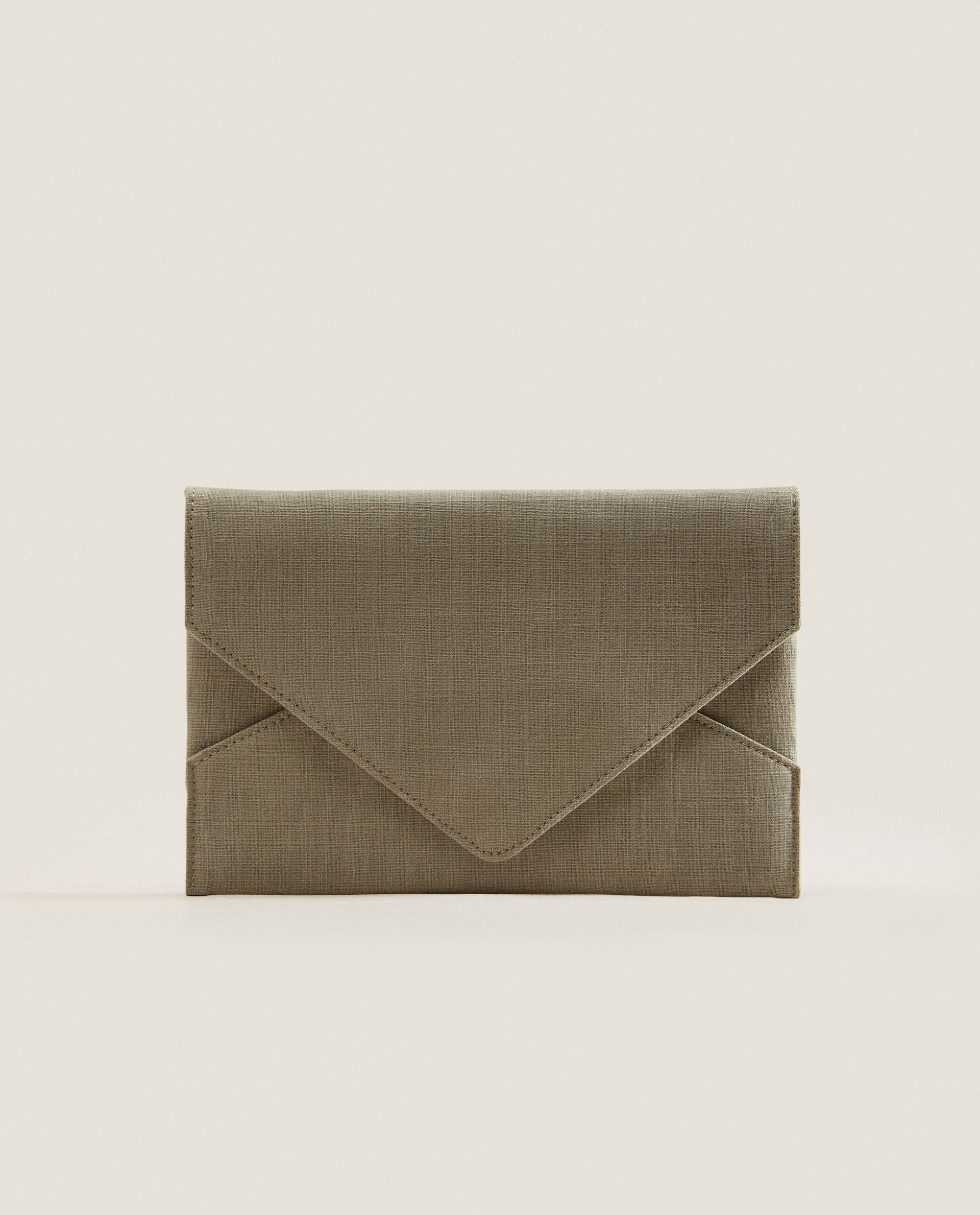 Portadocumentos best sale hombre zara