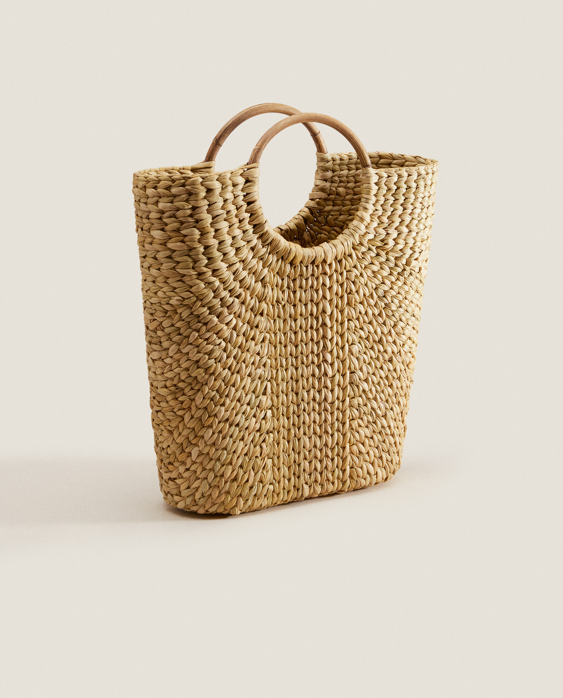 SAC CABAS MOYEN ROTIN Zara Home France