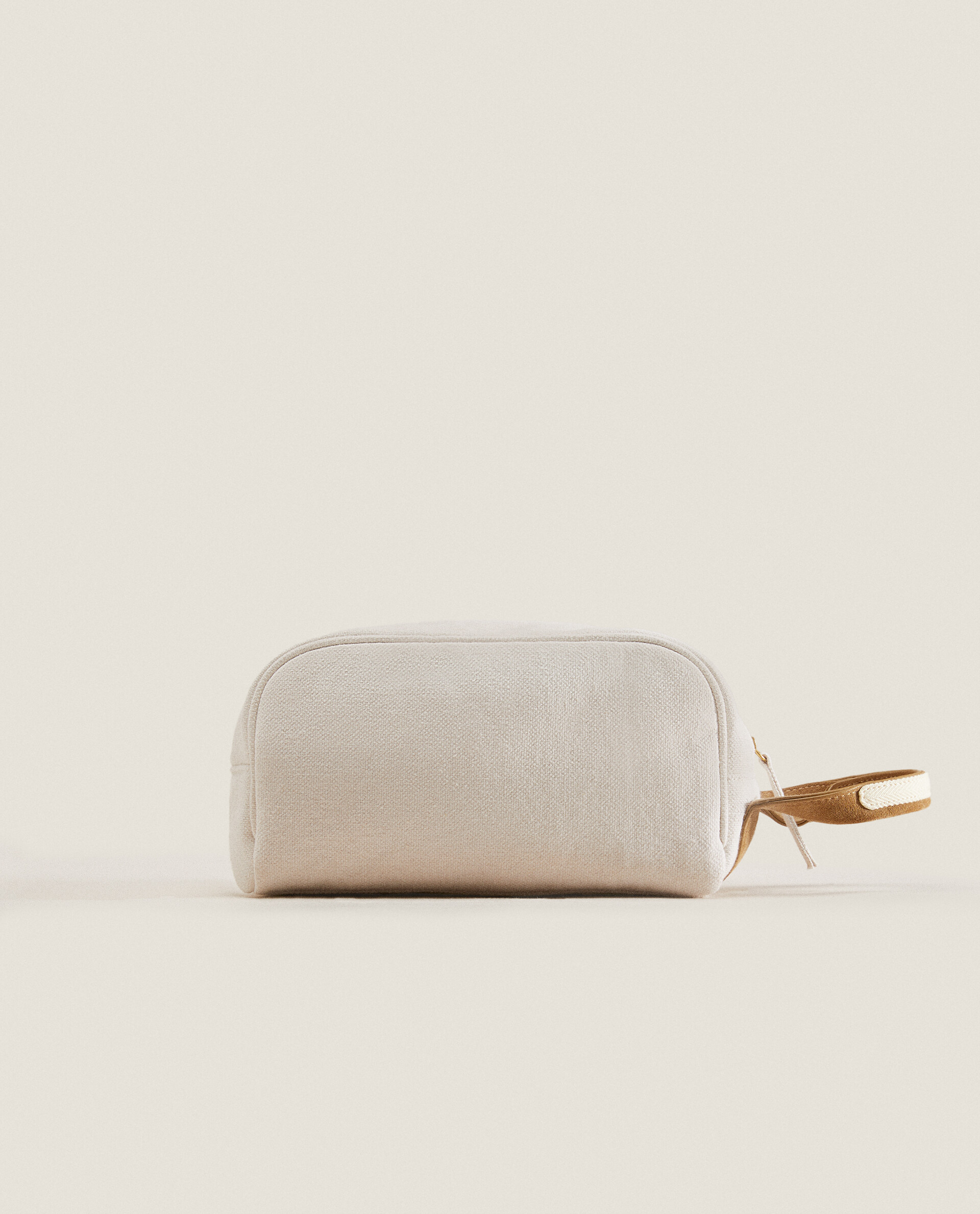 Leather cosmetic bag top