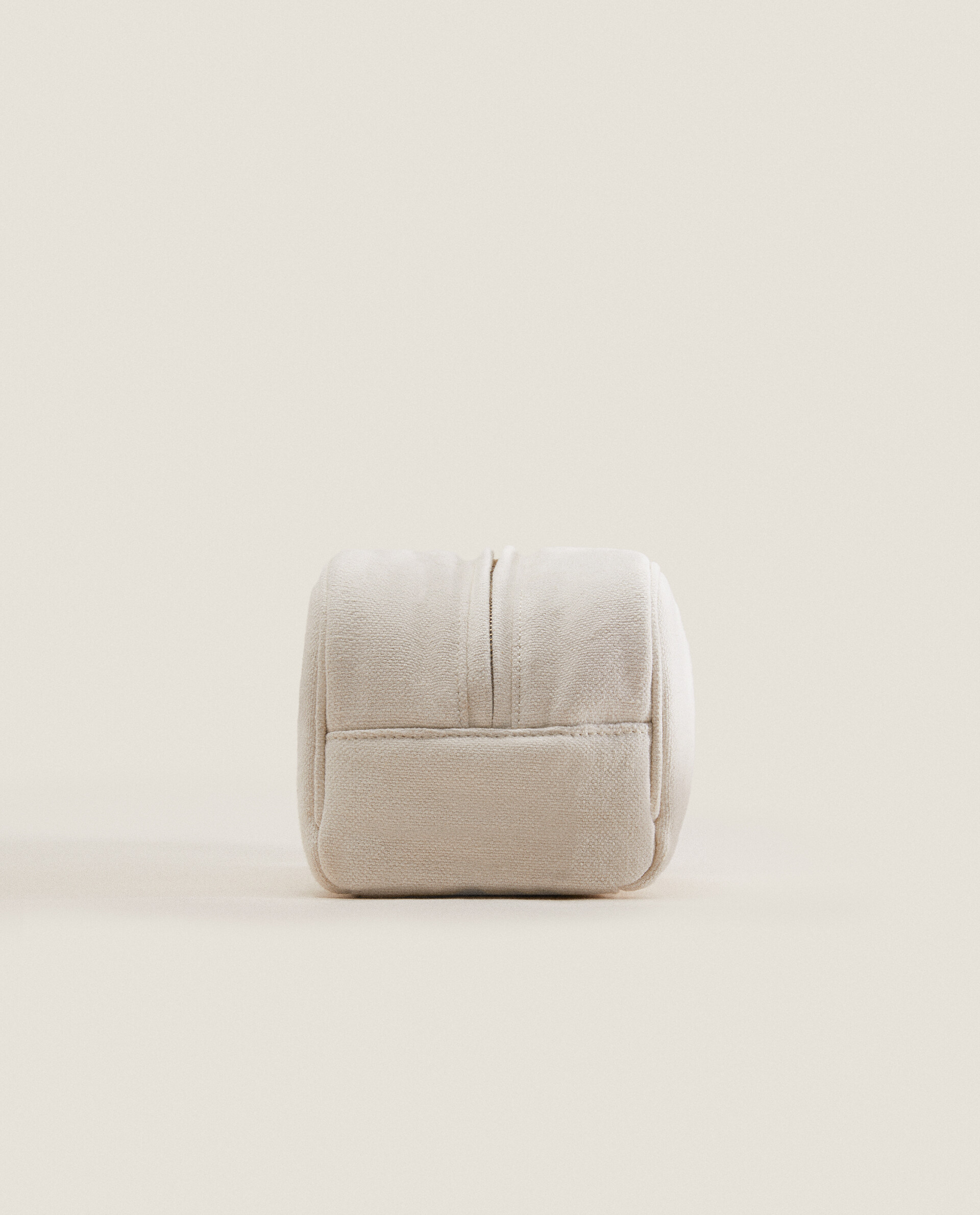 Zara mens toiletry clearance bag