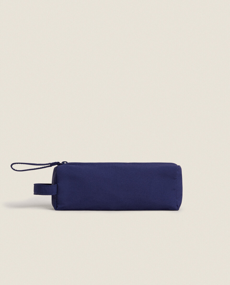 Zara cosmetic bag clearance
