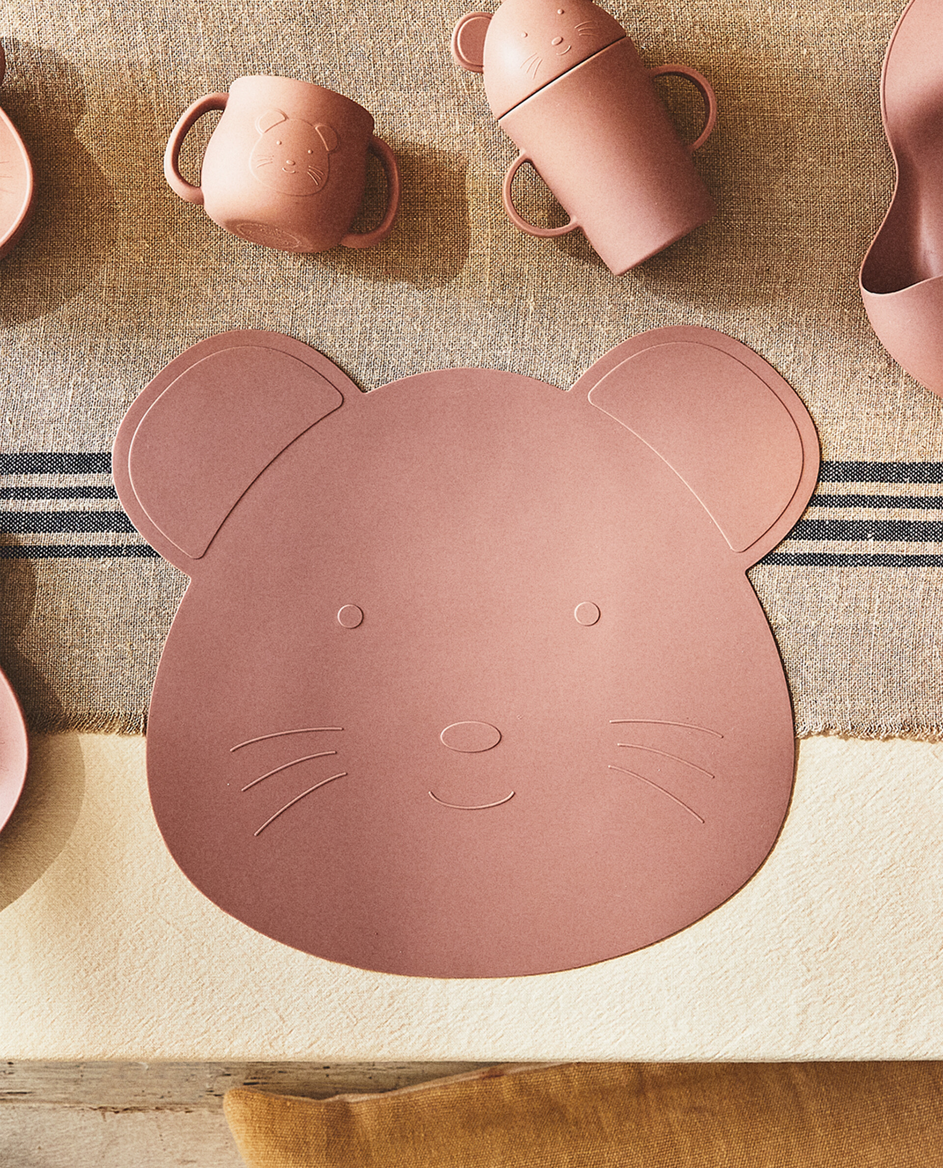 Vajilla niños zara sale home