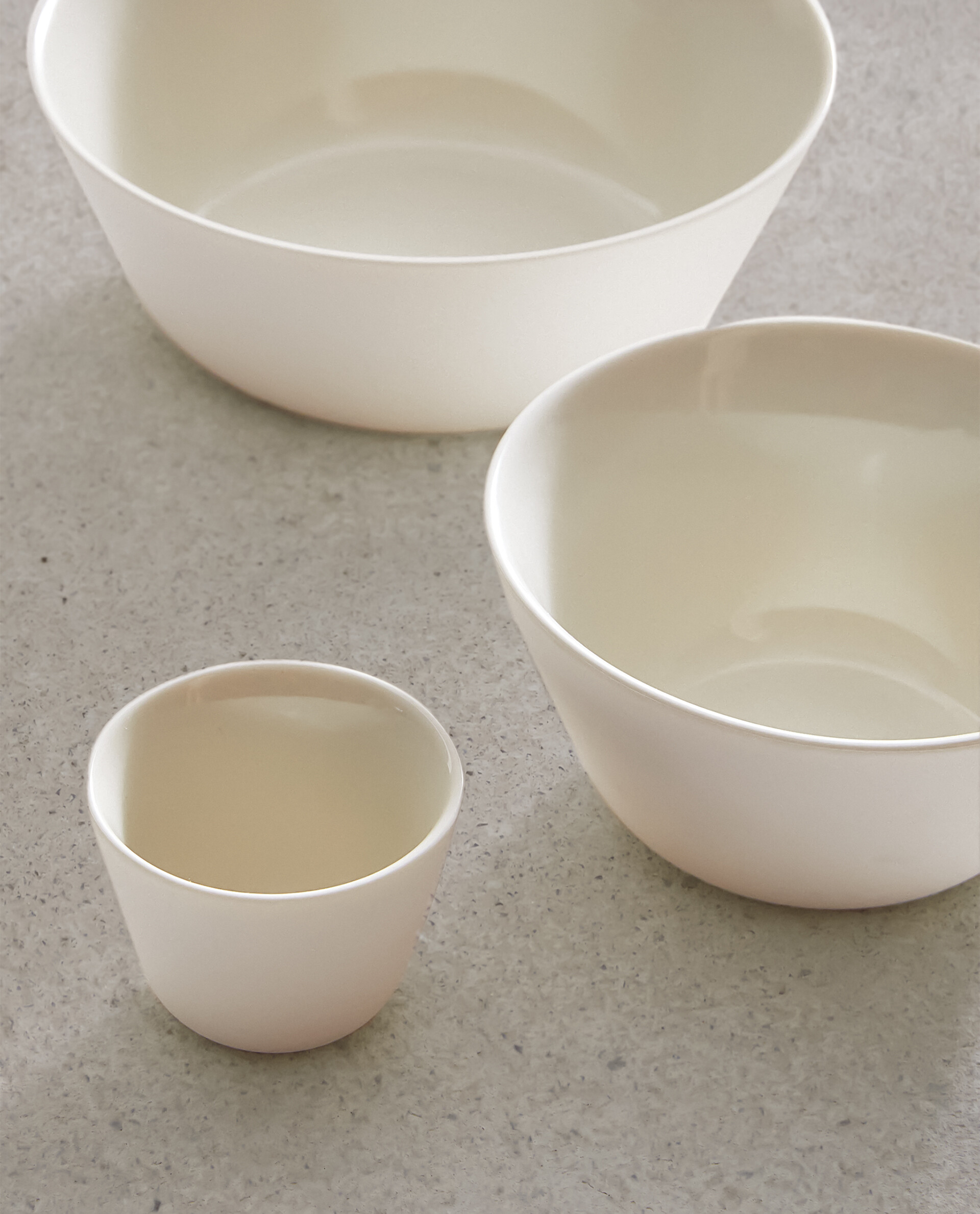 ラフテクスチャーセラミック トレイ | Zara Home 日本/Japan