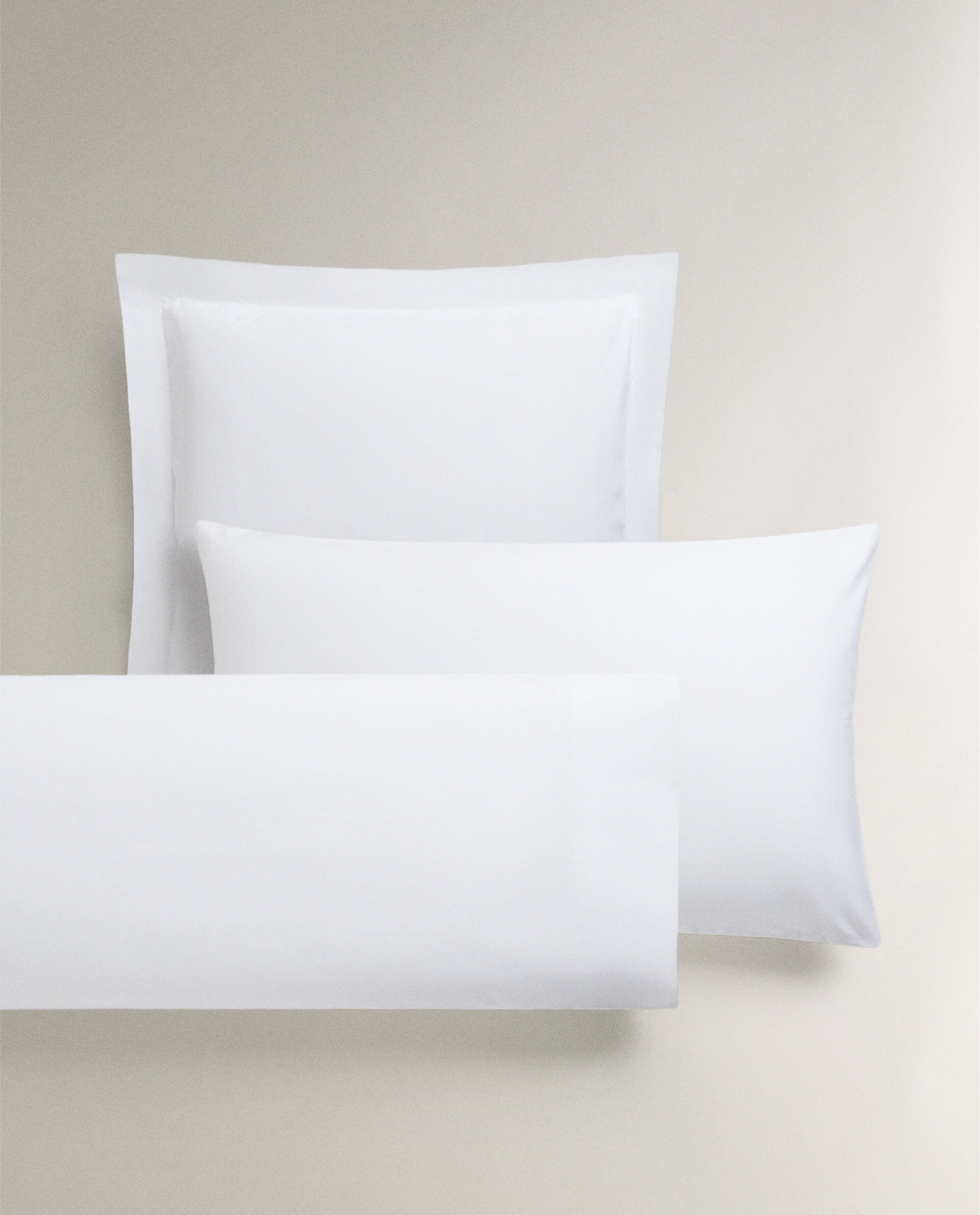 Target v outlet pillow case