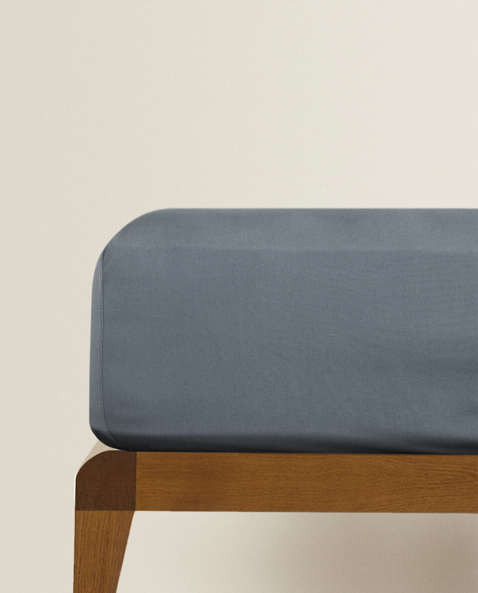 (200 THREAD COUNT) COTTON PERCALE FITTED SHEET Zara Home Belgium