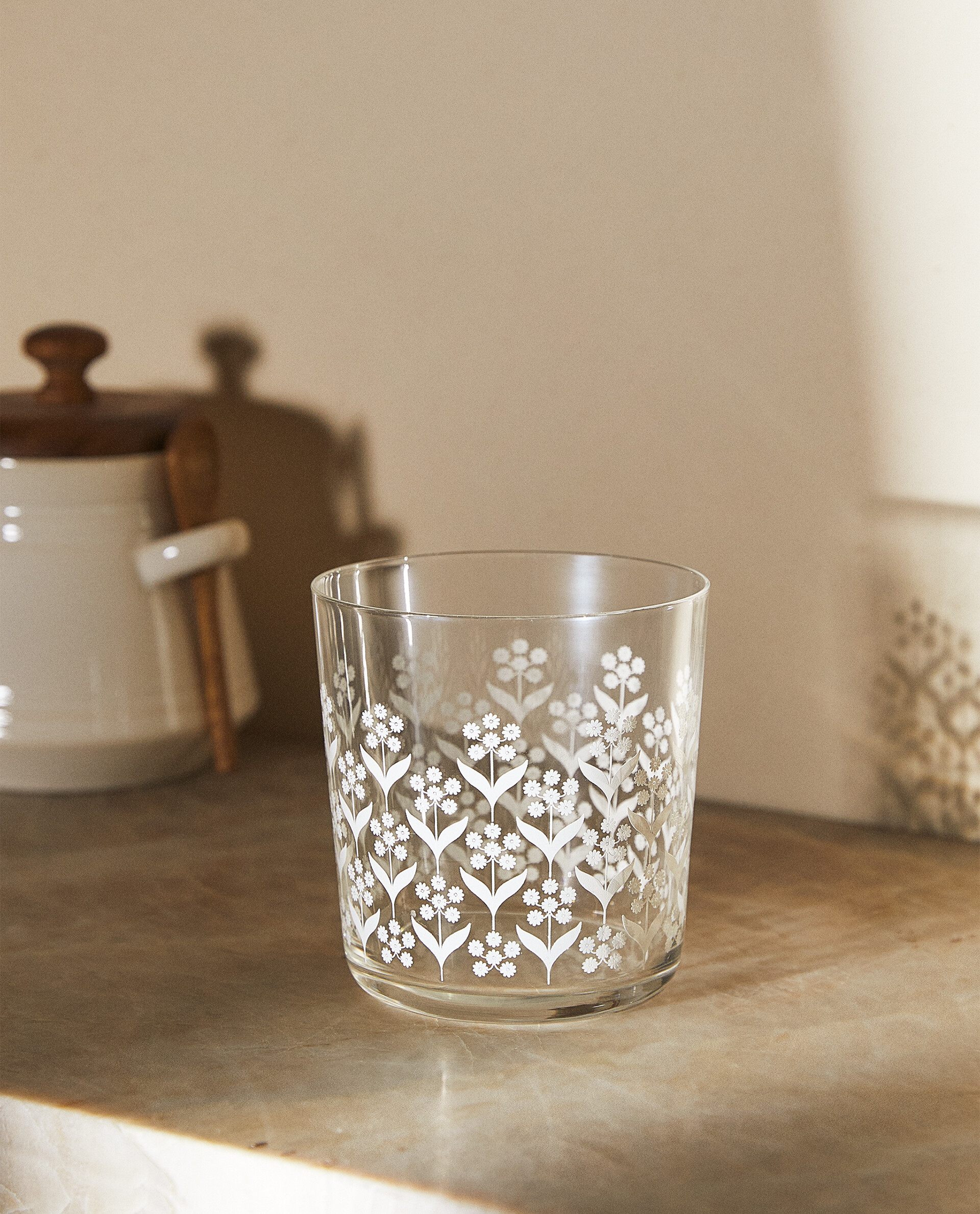 See all DINING GLASSWARE Zara Home Հայաստան / Armenia