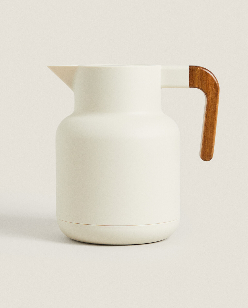 THERMOS WITH ACACIA HANDLE