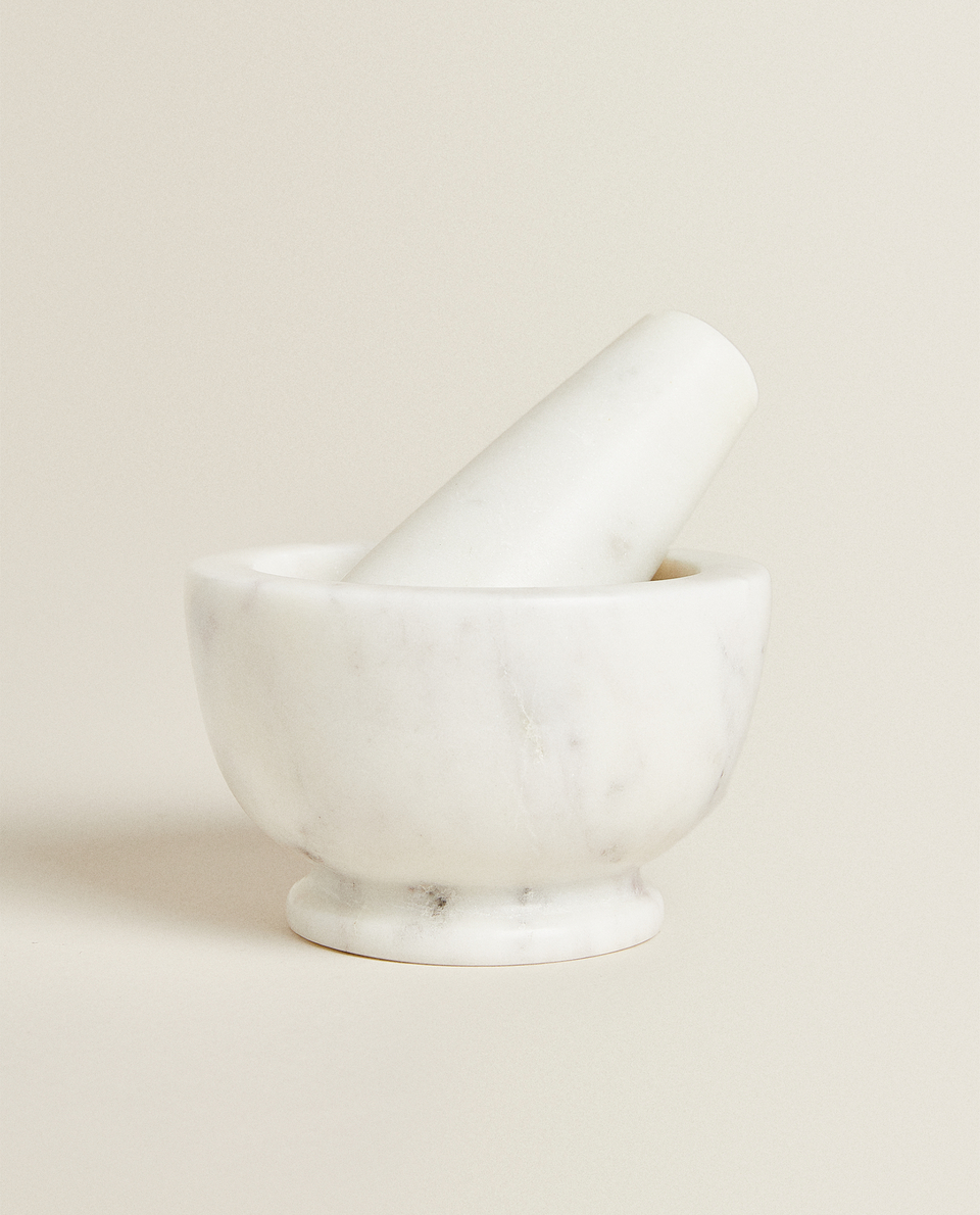 MARBLE PESTLE AND MORTAR