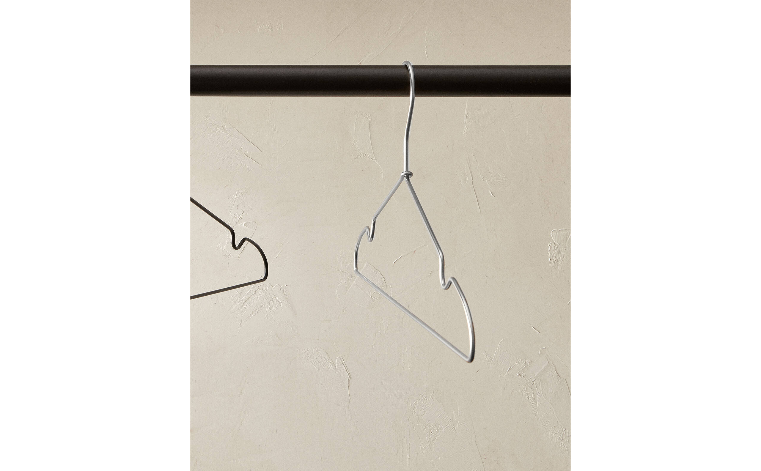 HOOKS AND HANGERS CLOTHING & FOOTWEAR Zara Home North Macedonia