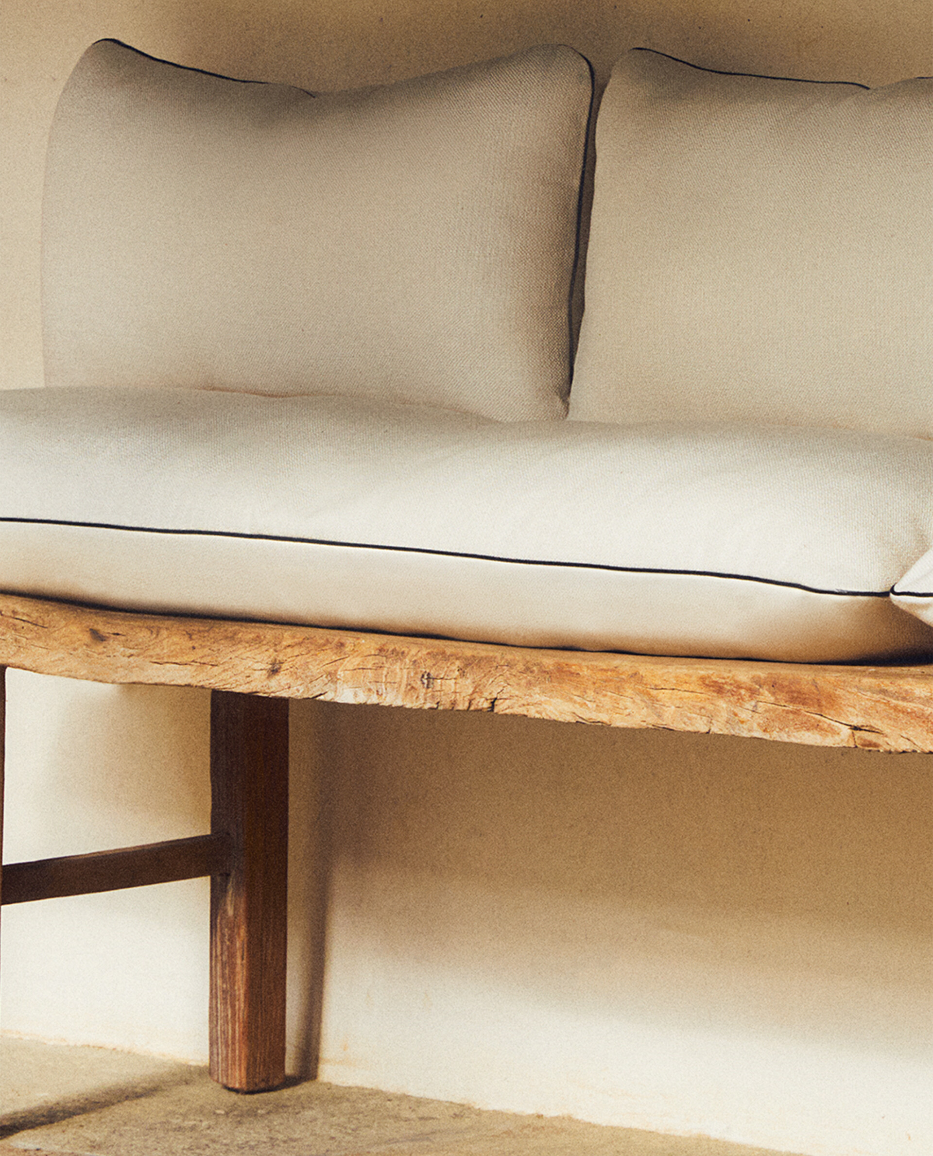 OUTDOOR BENCH SEAT CUSHION | Zara Home United Kingdom