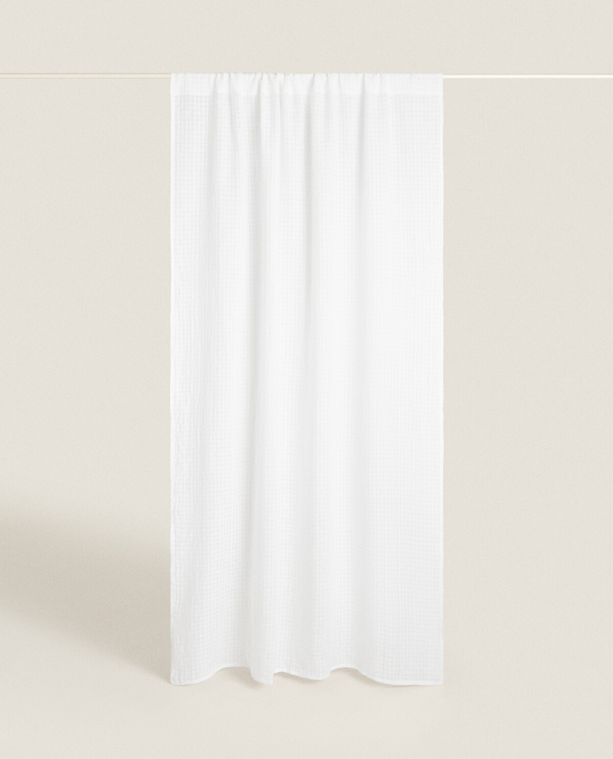 Las novedades de Zara Home más deseadas; las cortinas de lino, la