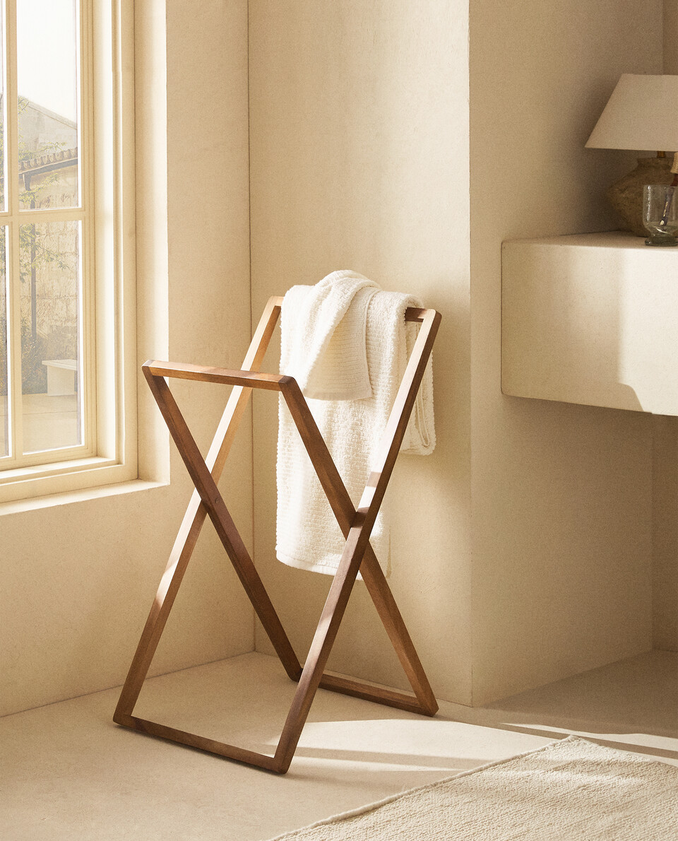 ACACIA WOOD TOWEL RACK Zara Home Hong Kong Sar / 香港特別行政區