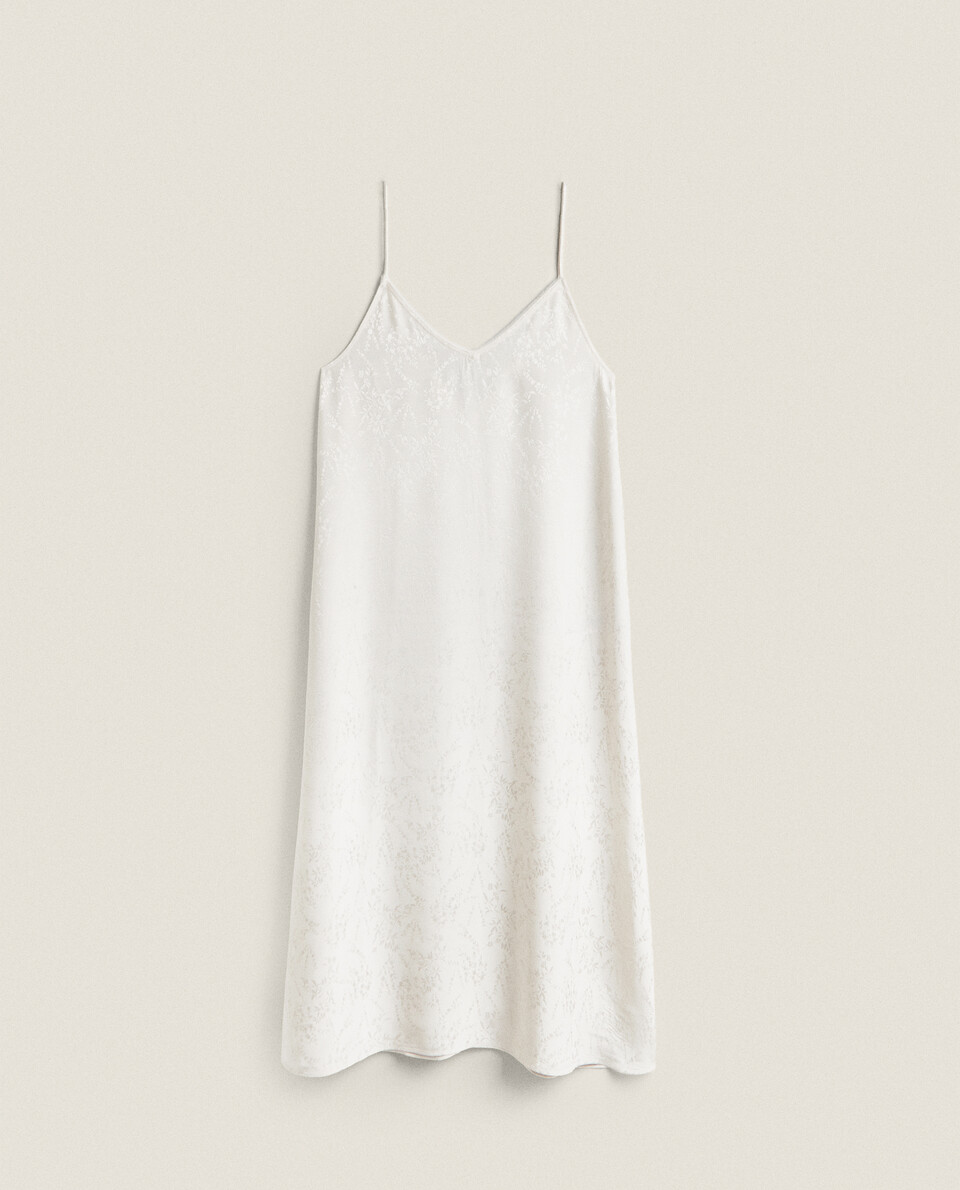 Women - CLOTHING - CLOTHING & FOOTWEAR - NEW COLLECTION | Zara Home ...