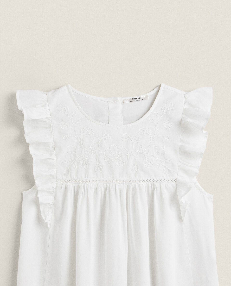 EMBROIDERED NIGHTDRESS WITH RUFFLES