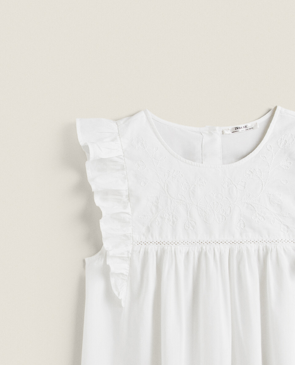 EMBROIDERED NIGHTDRESS WITH RUFFLES