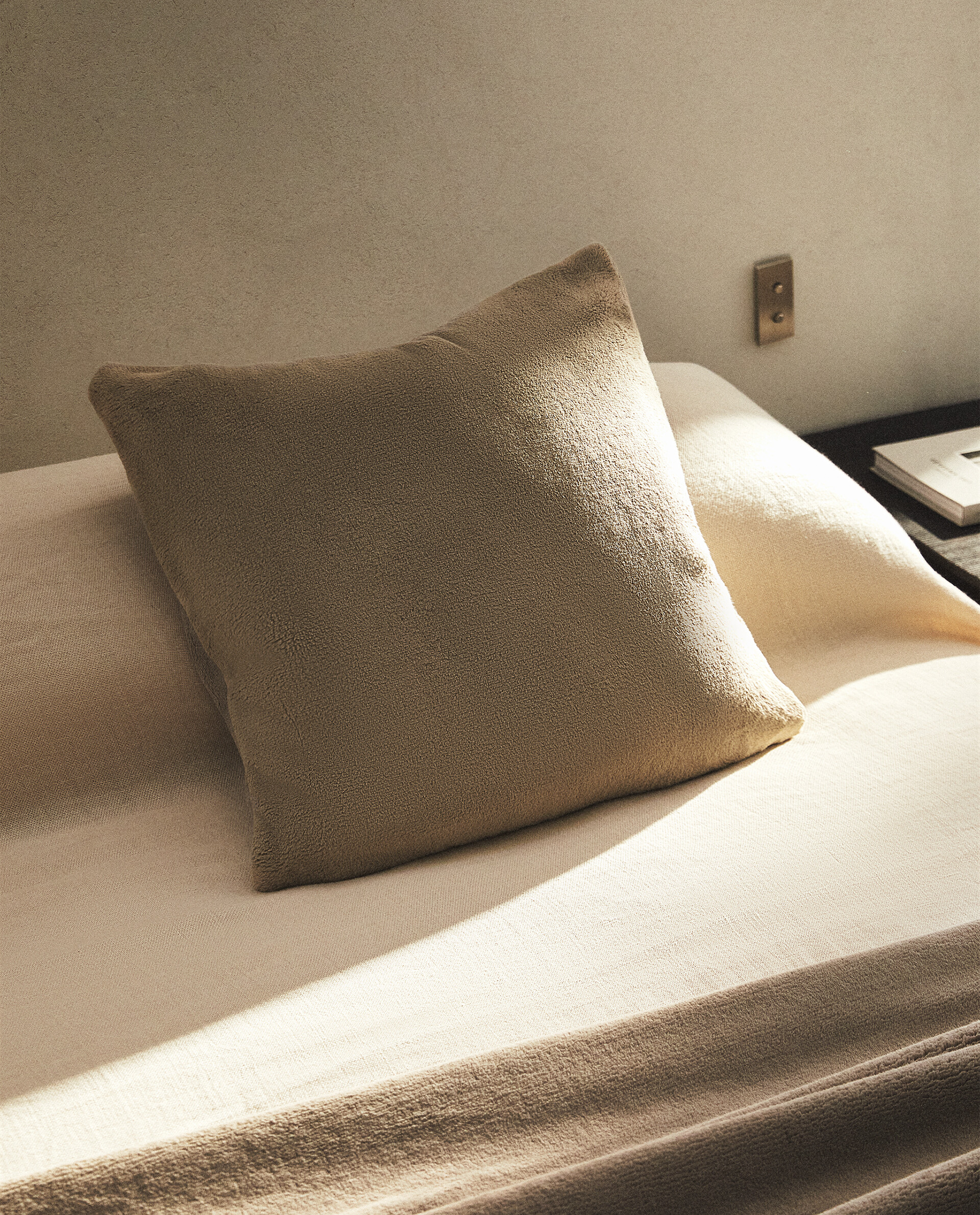 Grey Fleece Throw Pillow | Zara Home