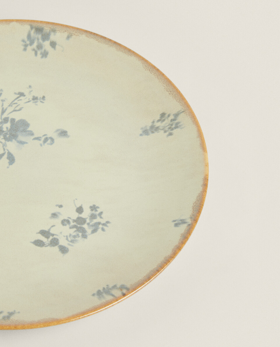 FLORAL STONEWARE DINNER PLATE