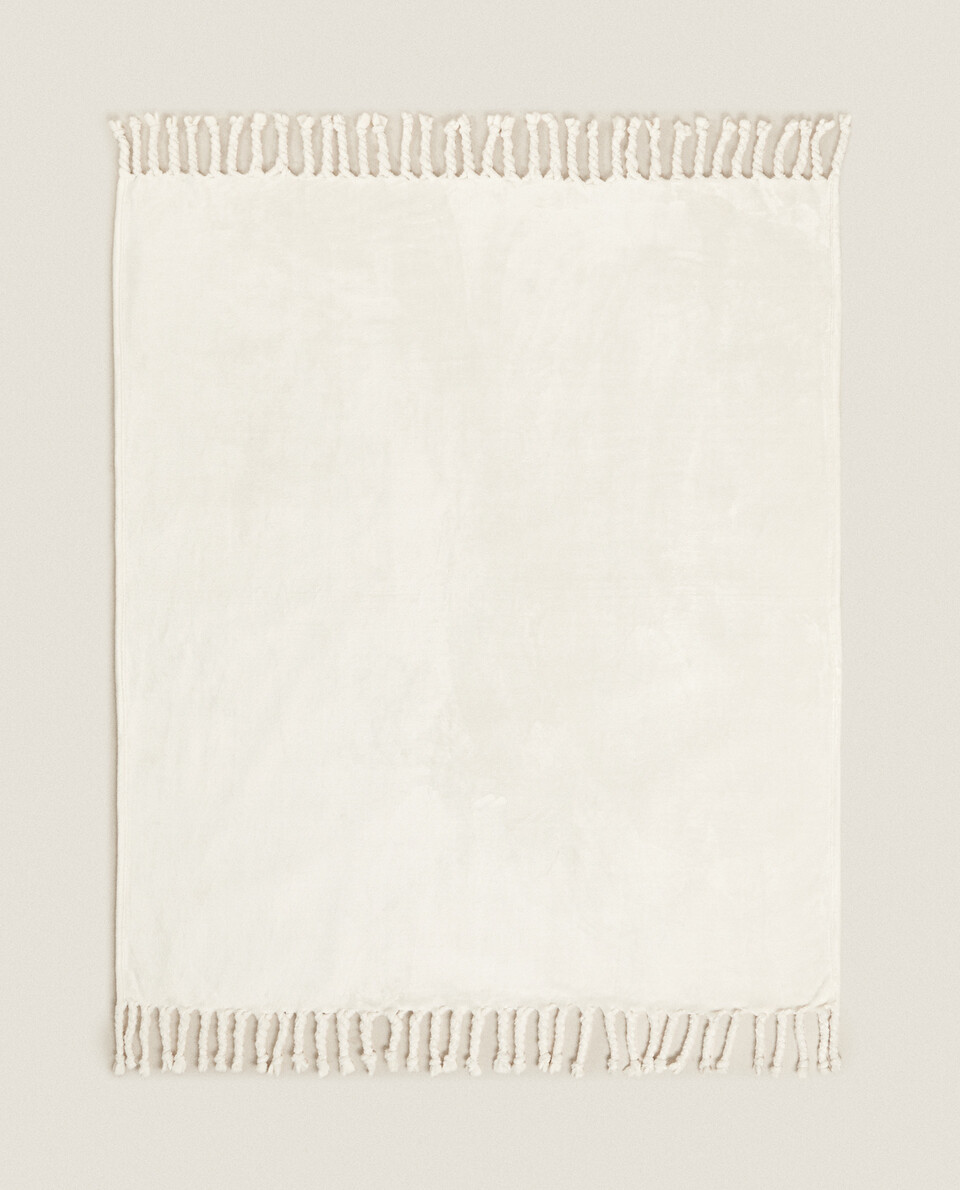 FLEECE BLANKET WITH FRINGING Zara Home UAE ABU DHABI/AL AIN/RAS AL