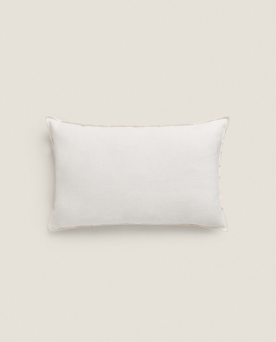 THROW PILLOW COVER WITH OVERLOCK