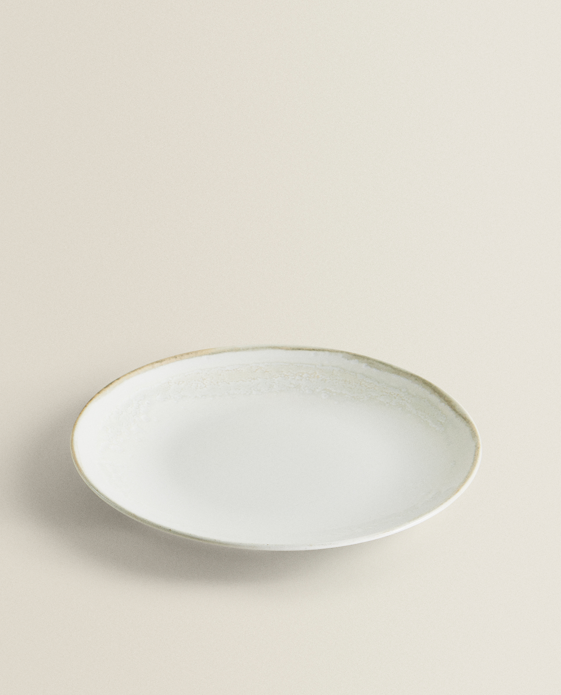 STONEWARE DINNER PLATE