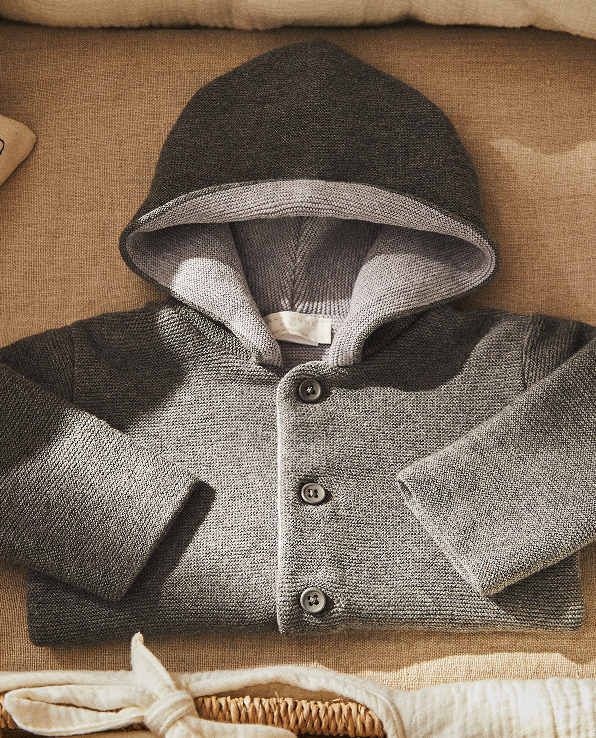 Hooded hotsell baby cardigan