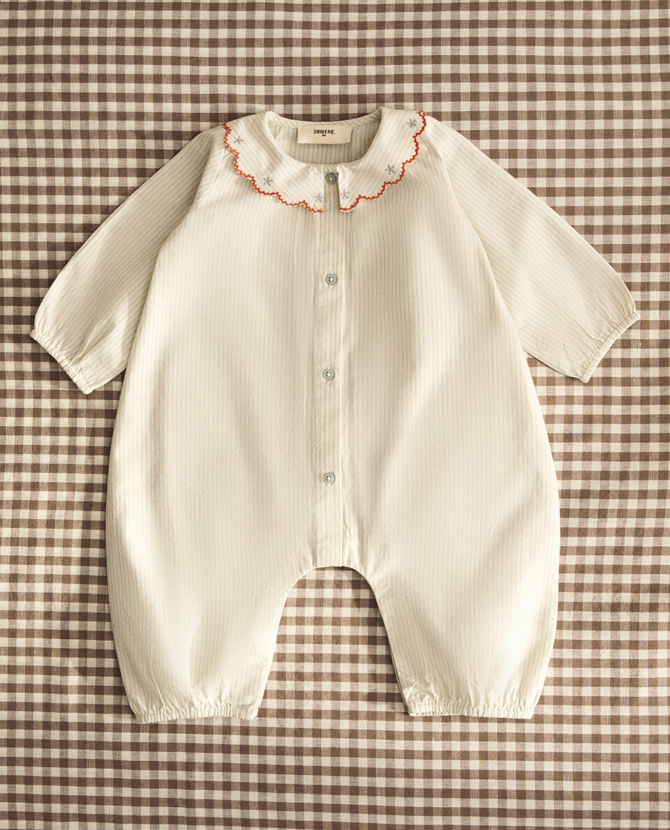 CHILDREN’S ROMPER WITH EMBROIDERED FLORAL COLLAR